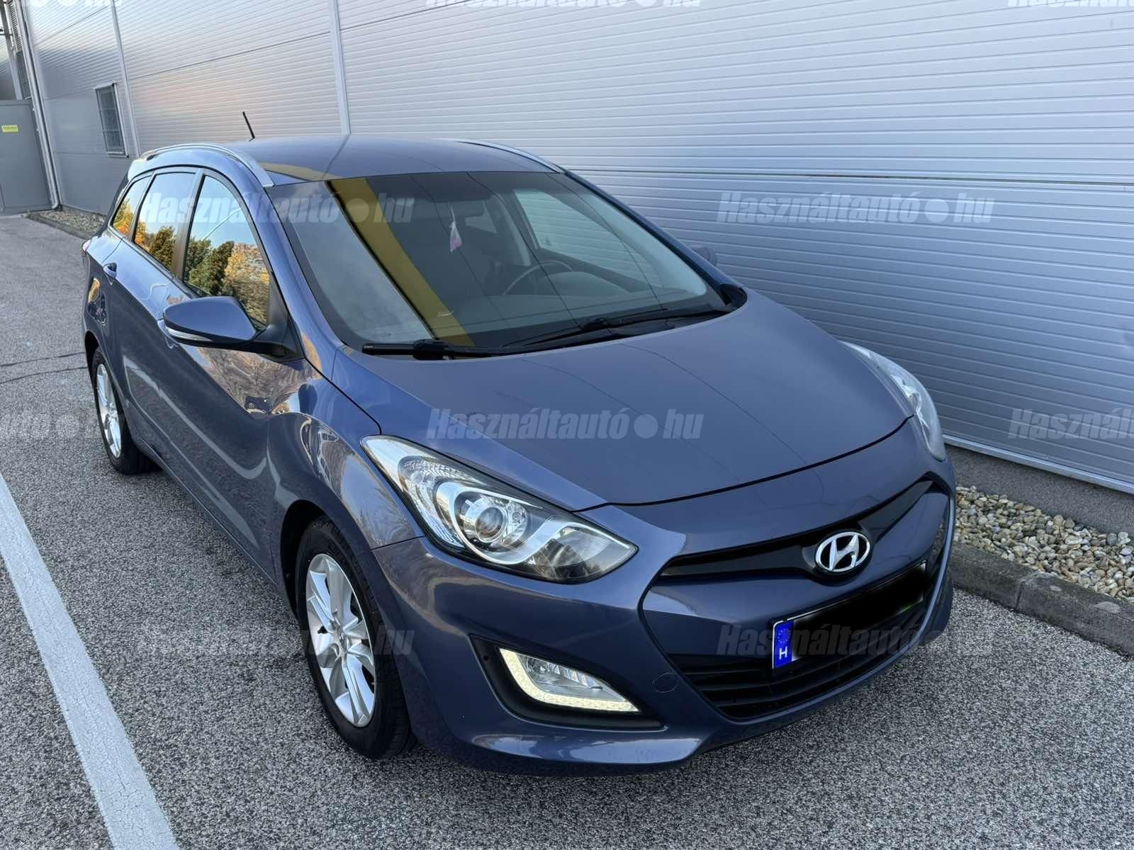 HYUNDAI I30 2013/7 - 1