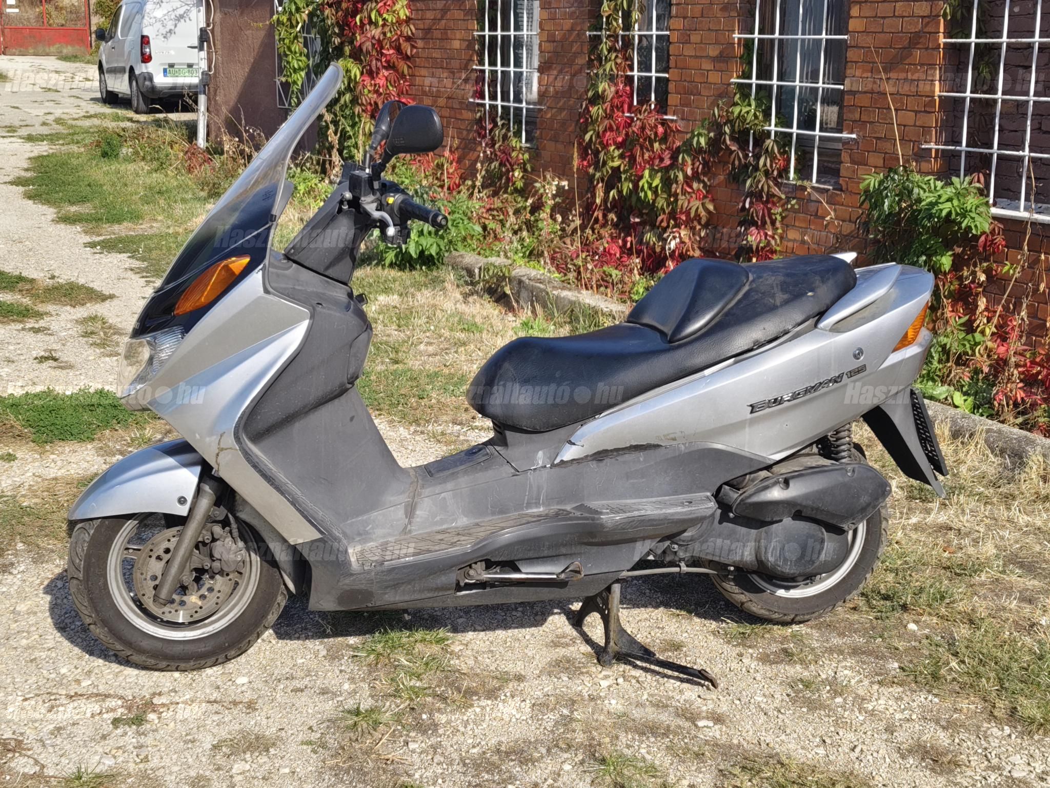 SUZUKI UH 125 BURGMAN 2003 - 1