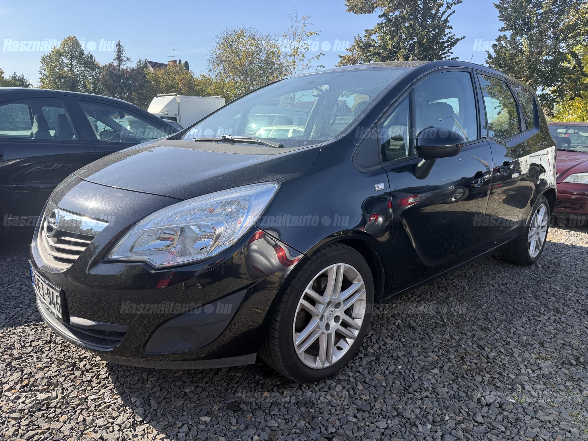 OPEL MERIVA B 2010/11 - 1