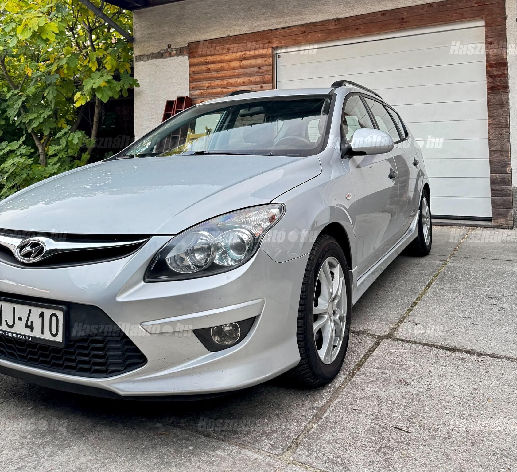 HYUNDAI I30 2010/12 - 1