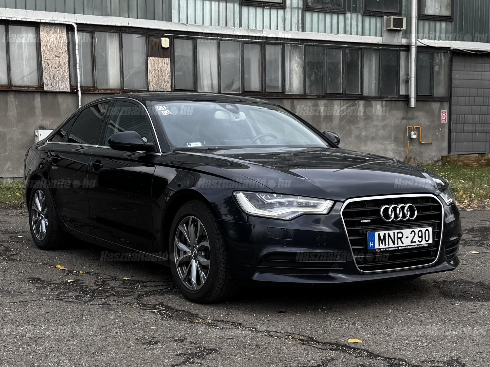 AUDI A6 2011/5 - 1