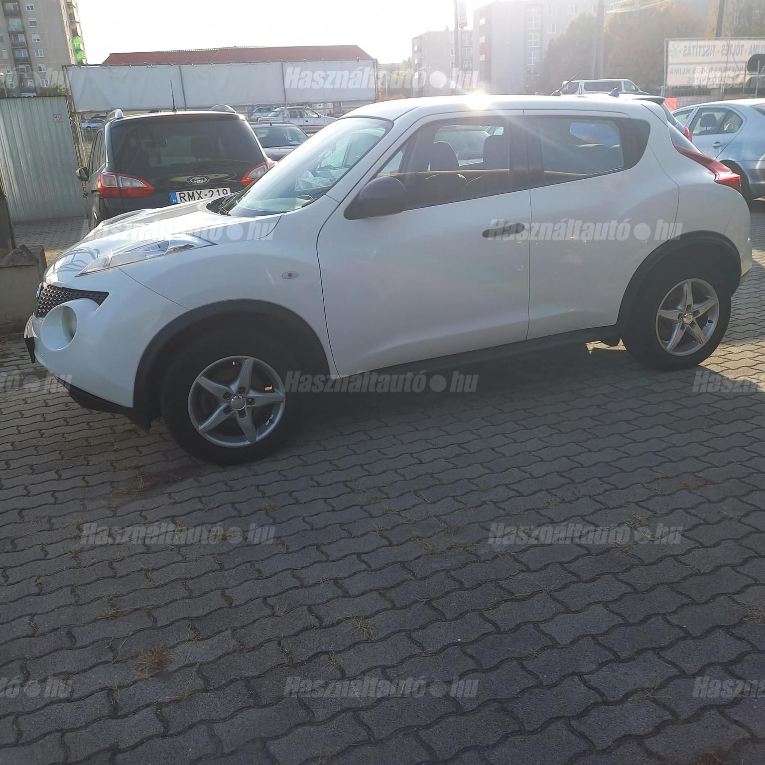 NISSAN JUKE 2013/3 - 1