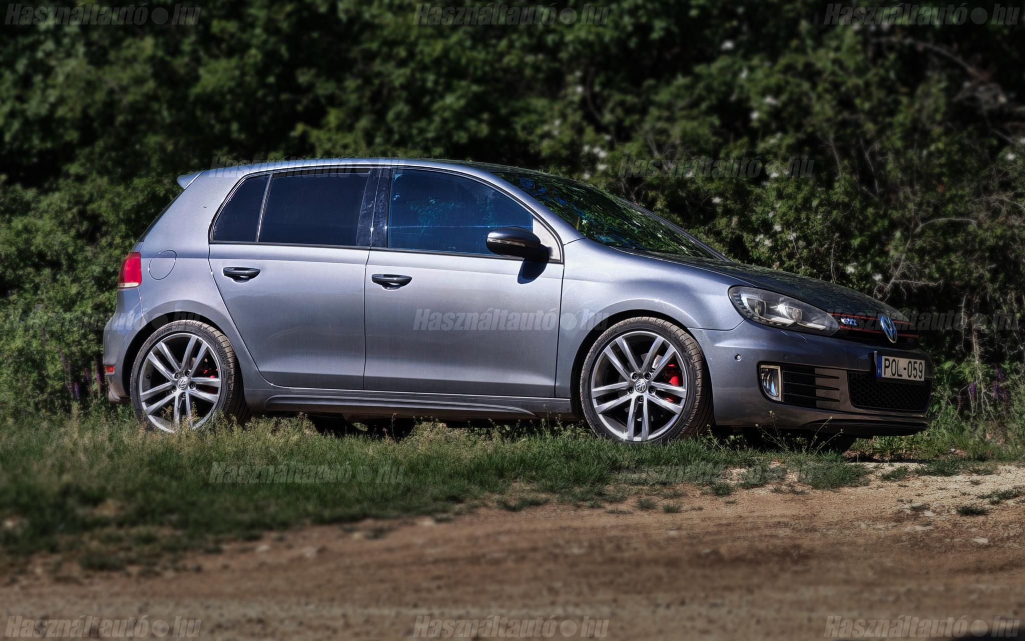 VOLKSWAGEN GOLF 2011/8 - 1