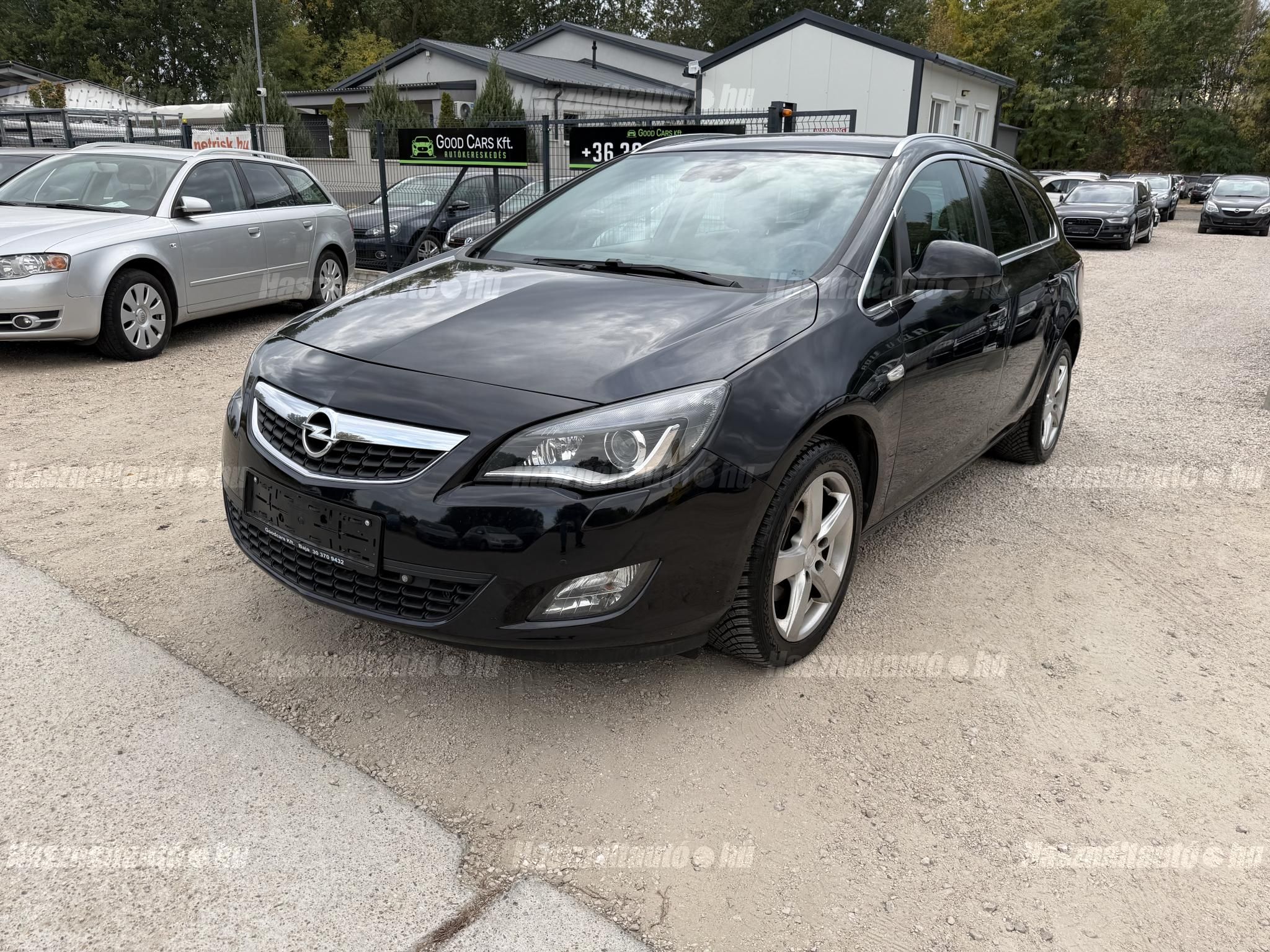 OPEL ASTRA J 2011/7 - 1