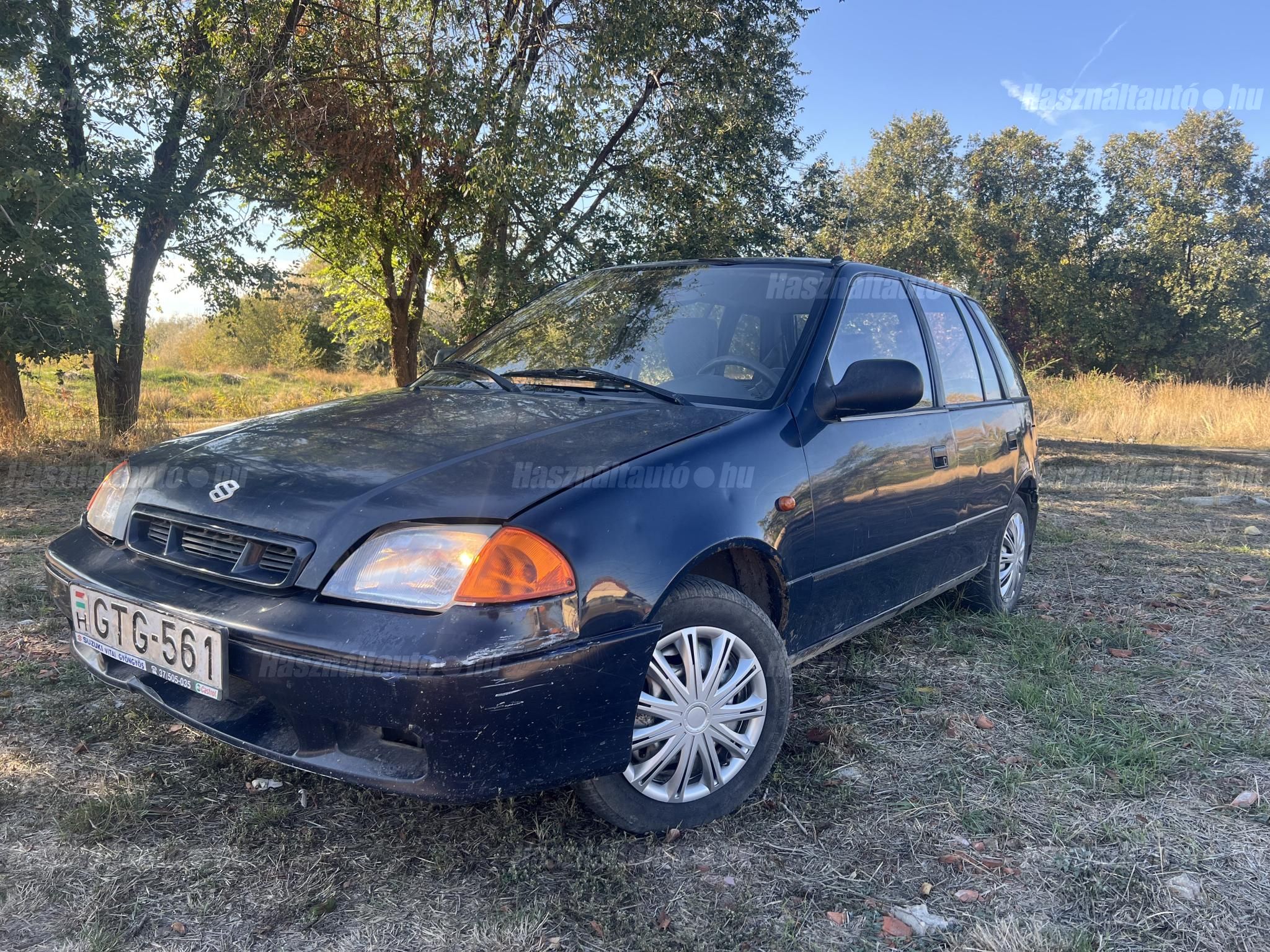 SUZUKI SWIFT 1998/9 - 1