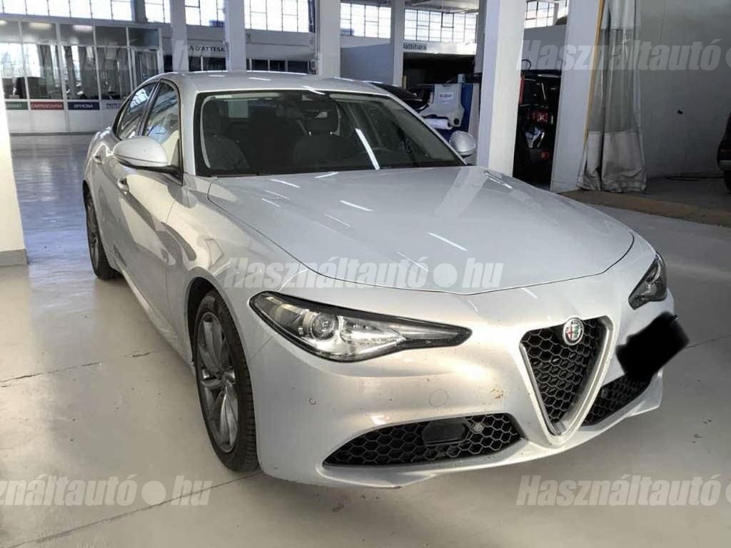 ALFA ROMEO GIULIA 2022/6 - 1