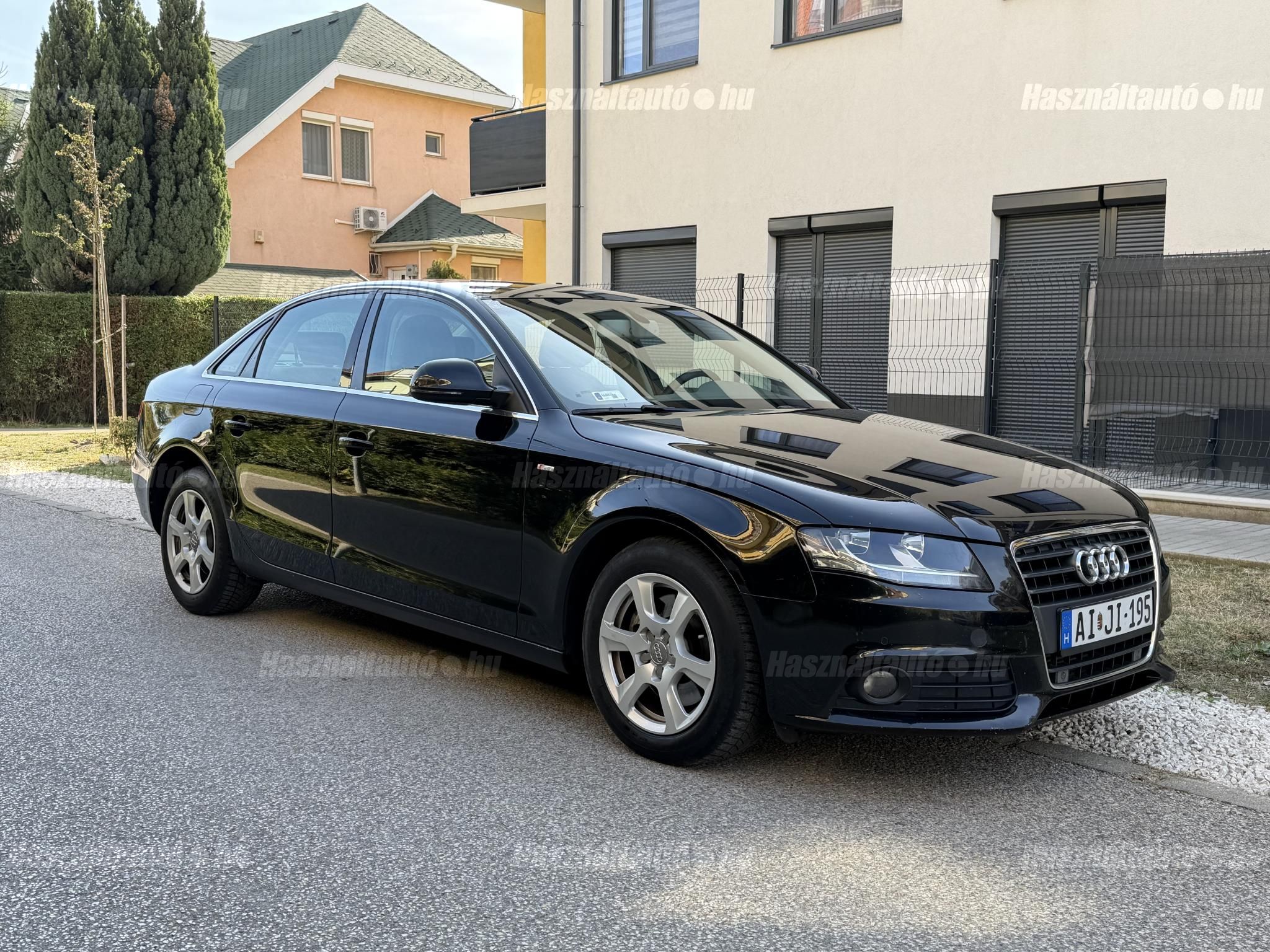 AUDI A4 2008/5 - 1