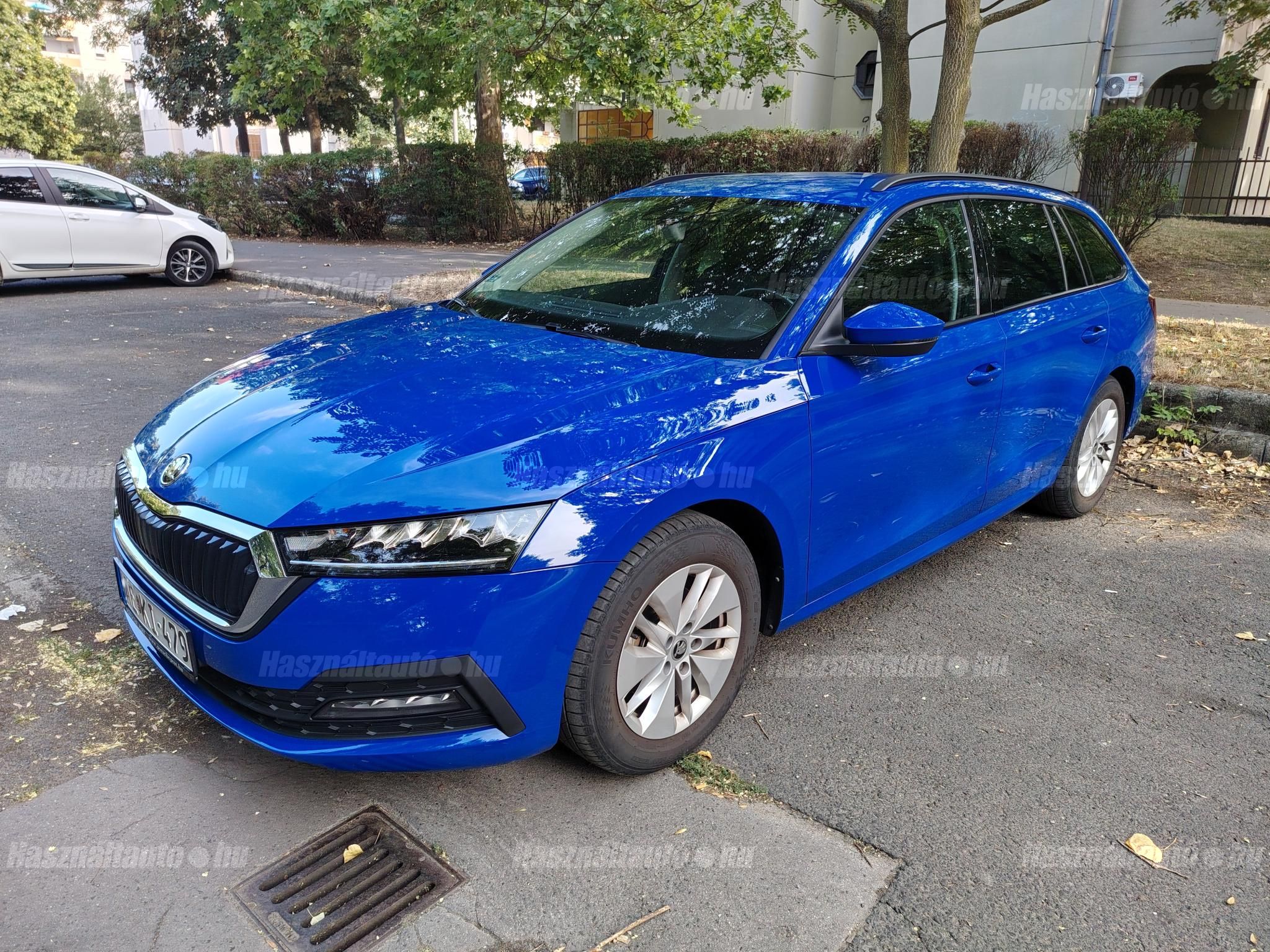 SKODA OCTAVIA 2023 - 1