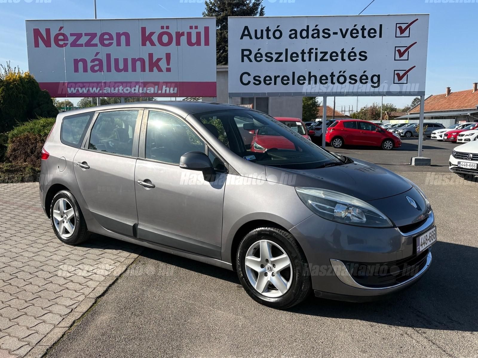 RENAULT GRAND SCENIC 2012/3 - 1