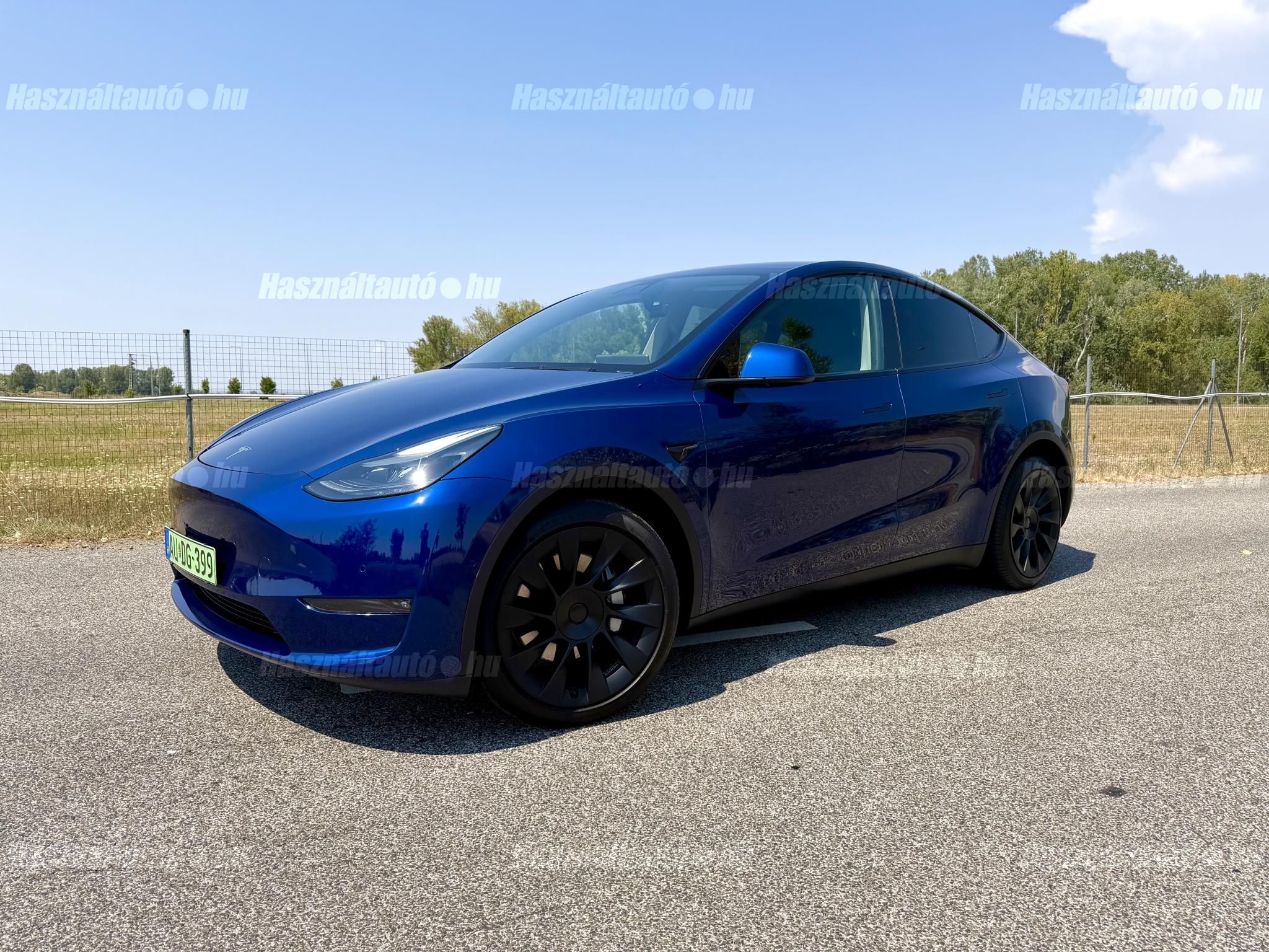 TESLA MODEL Y 2022/2 - 1