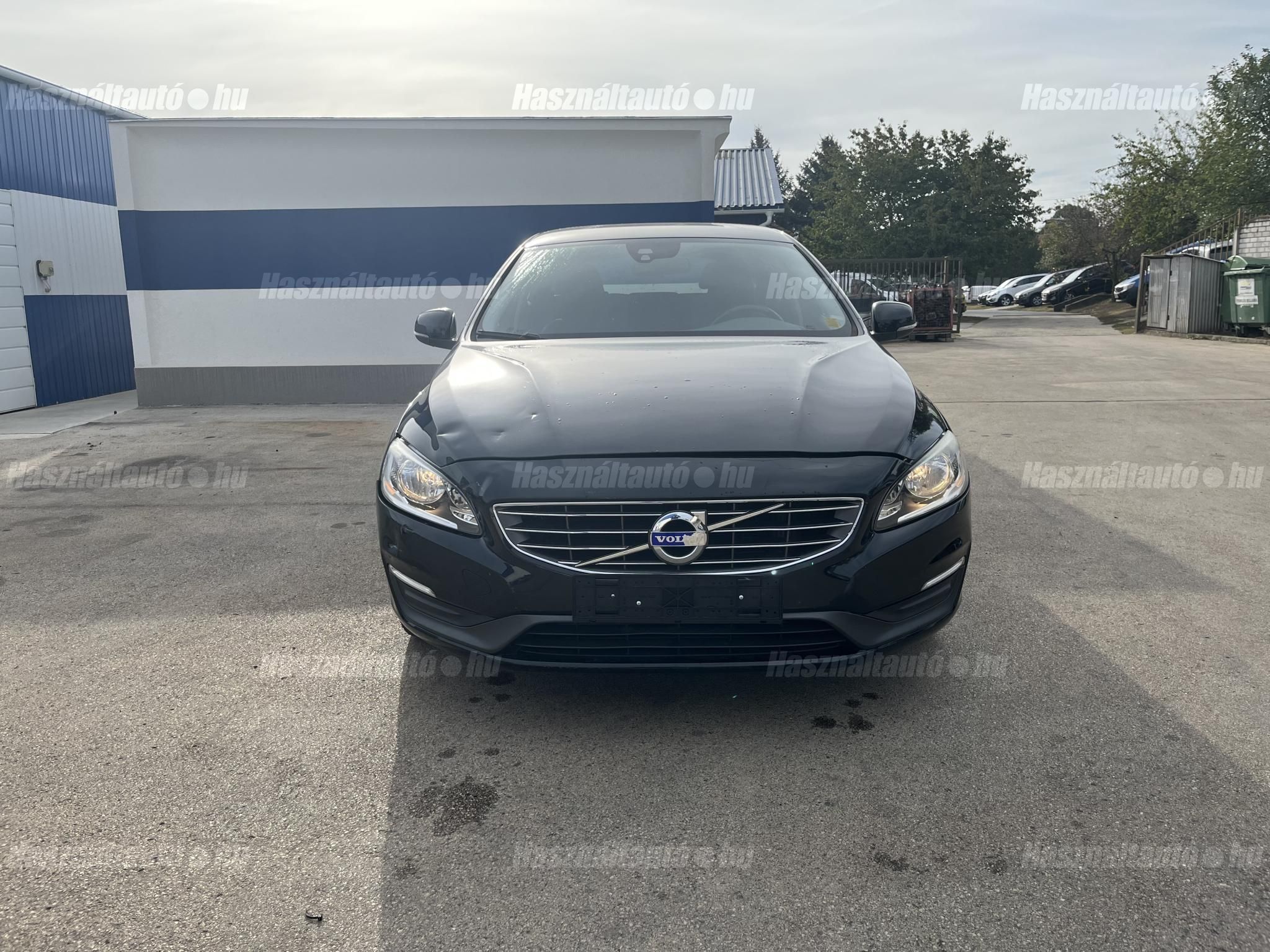 VOLVO V60 2013/5 - 1