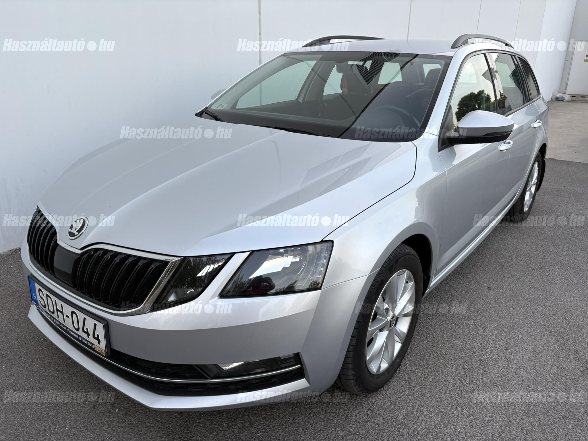 Normal Octavia Eladó SKODA OCTAVIA Kombi (2020) | Használtautó.hu