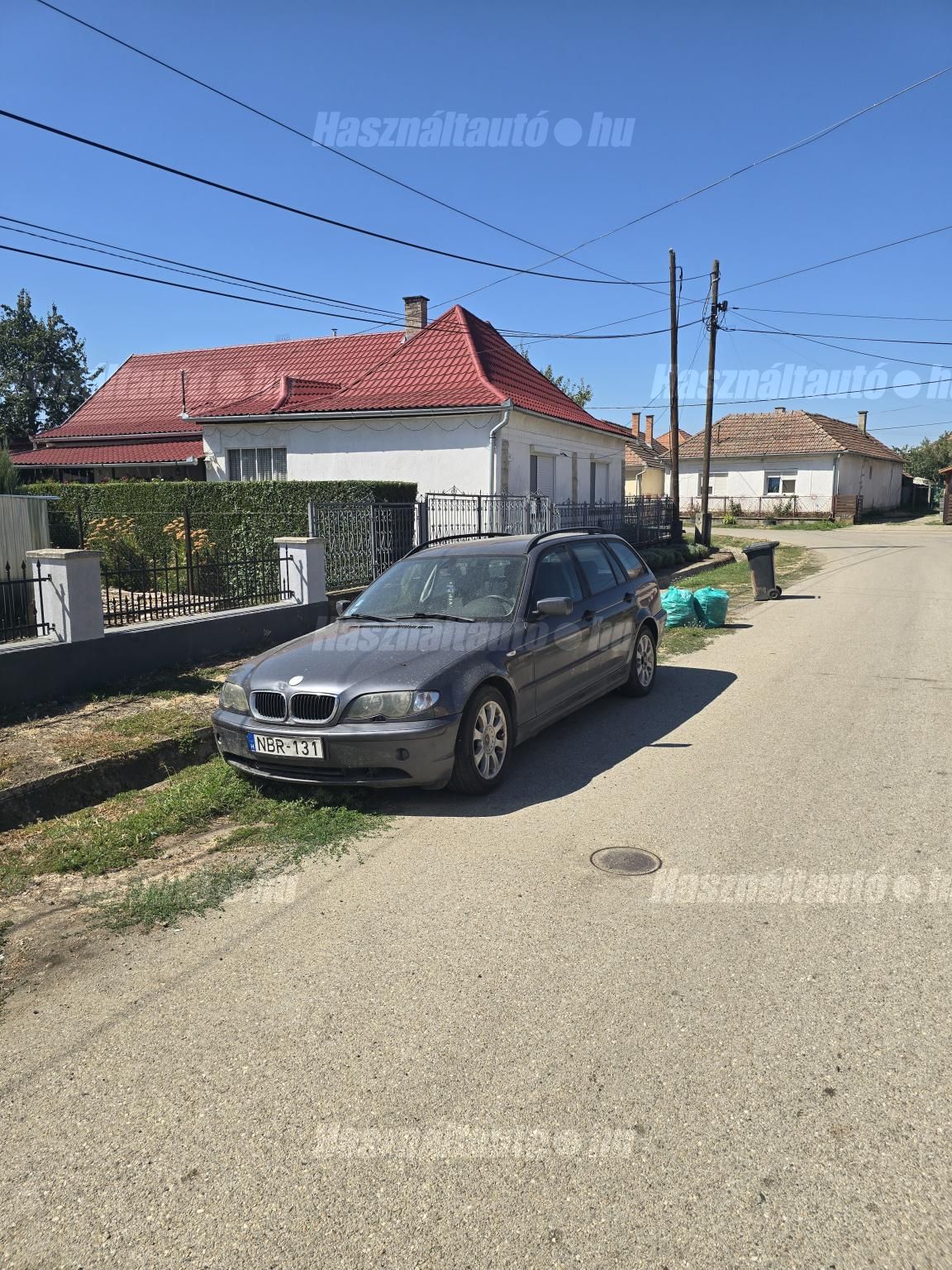 BMW 318 2002/11 - 1