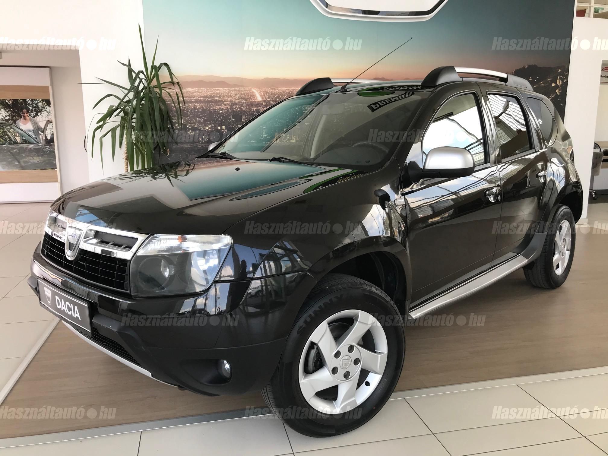 DACIA DUSTER 2011/4 - 1