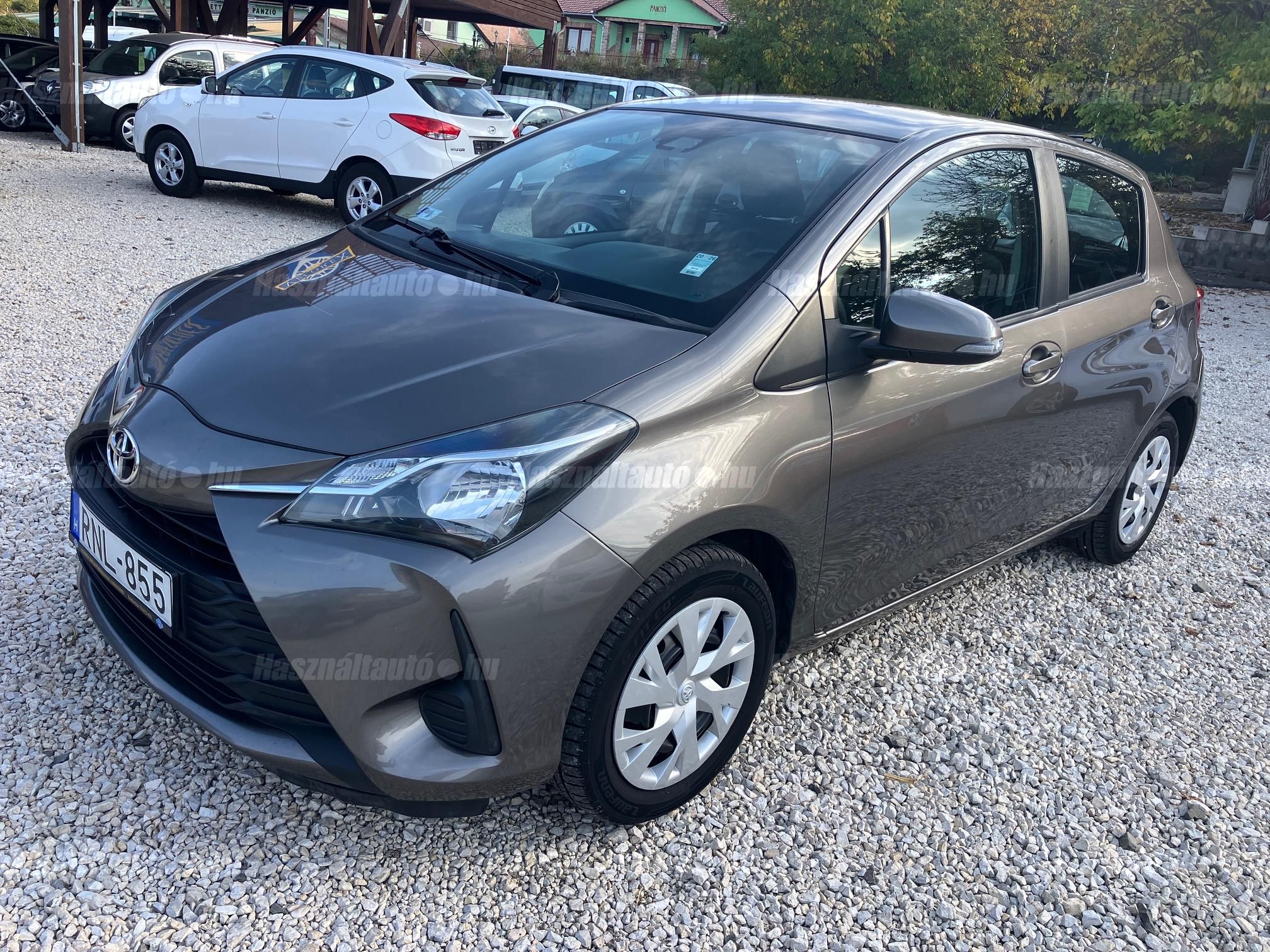 TOYOTA YARIS 2019/6 - 1