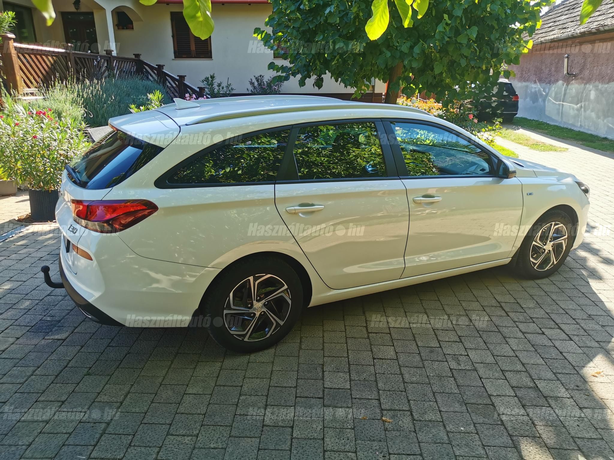 HYUNDAI I30 2020/8 - 1