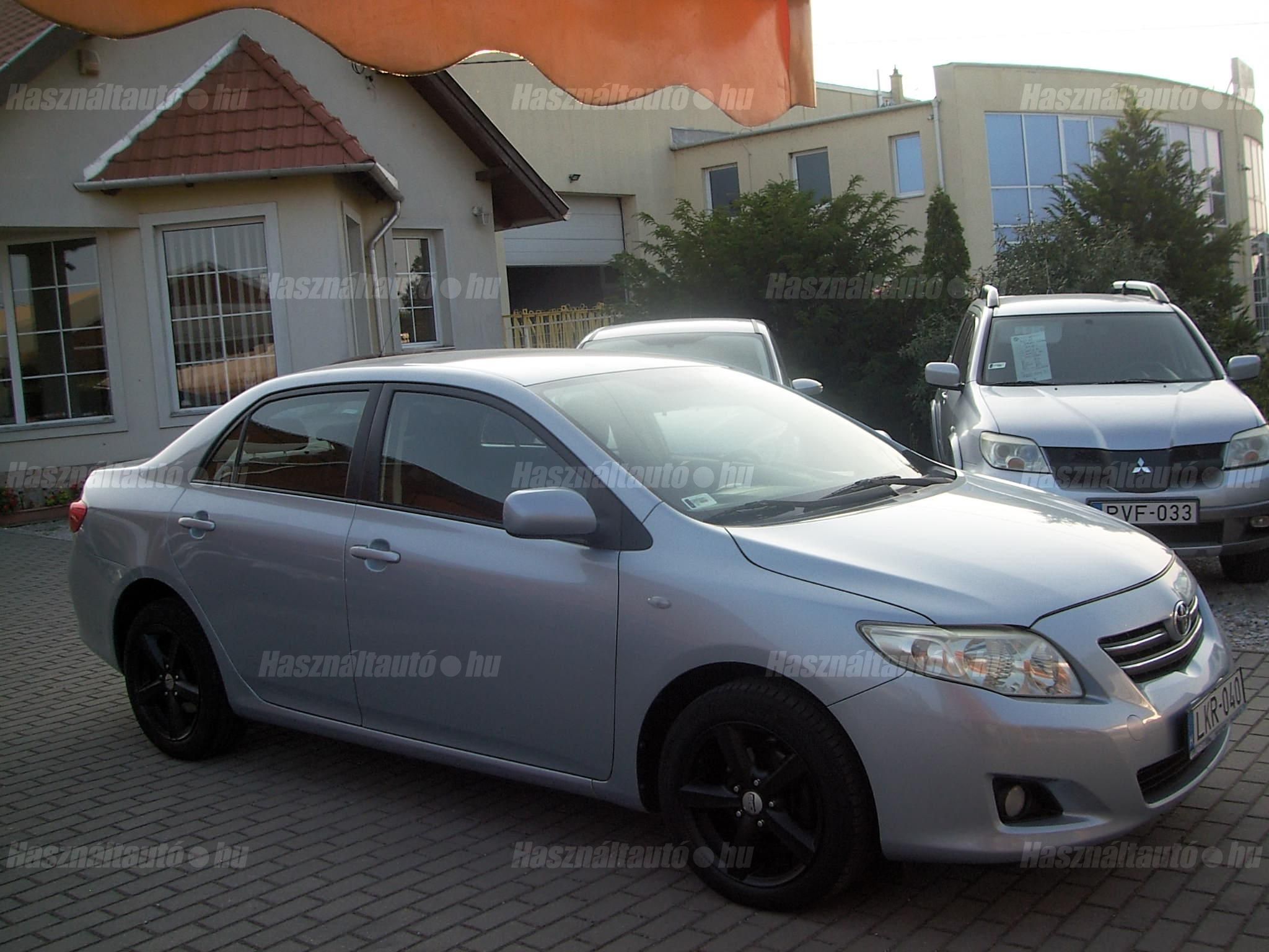 TOYOTA COROLLA 2008/11 - 1
