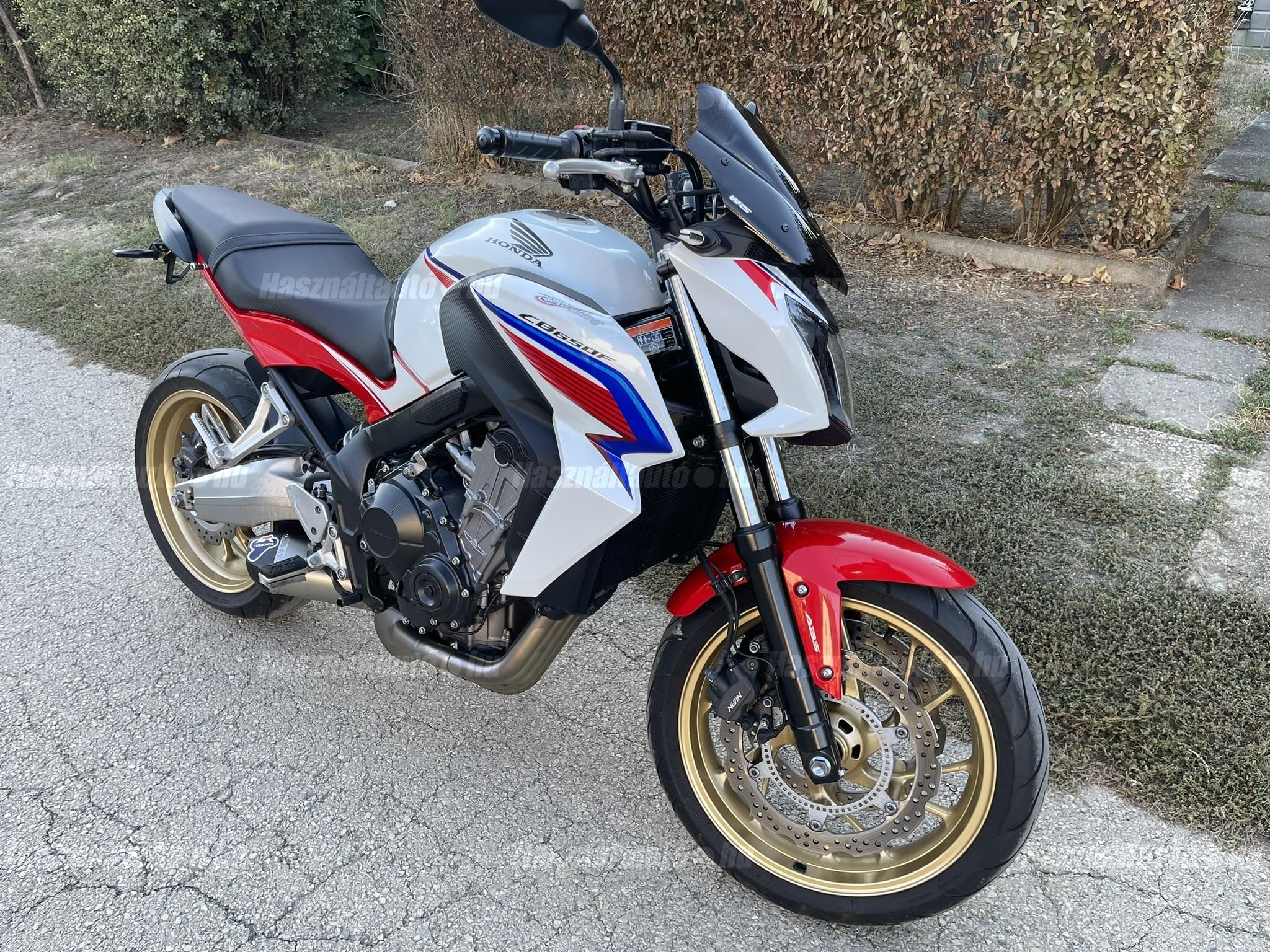 HONDA CB 650 F 2016/8 - 1