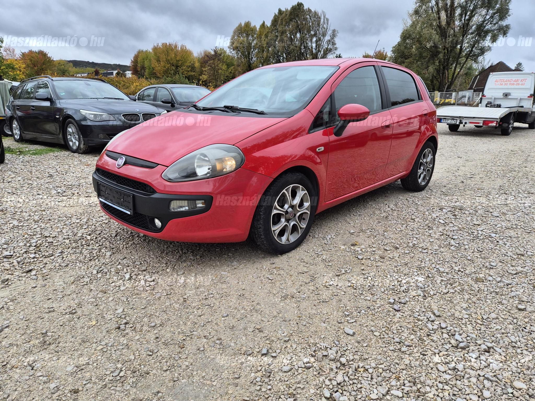 FIAT PUNTO 2011/10 - 1