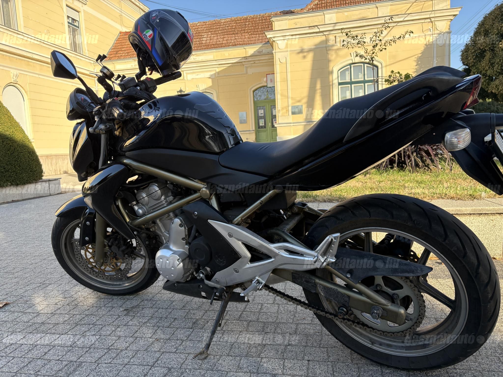 KAWASAKI ER-6N 2006 - 1