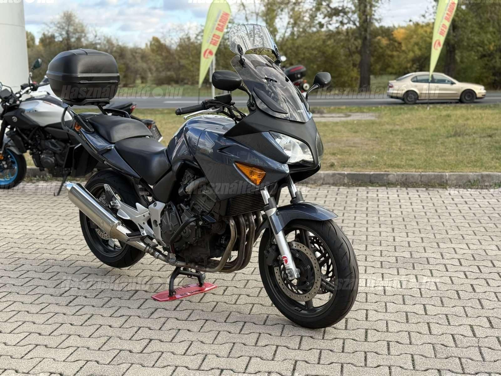 HONDA CBF 600 2004 - 1