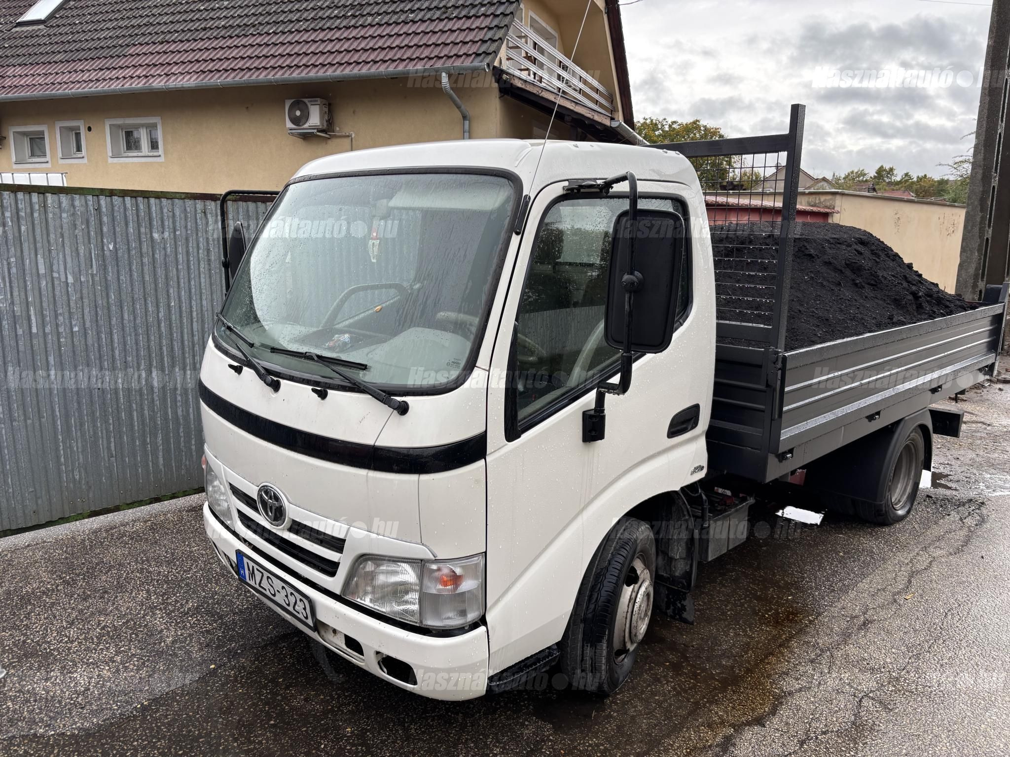Toyota Dyna 150