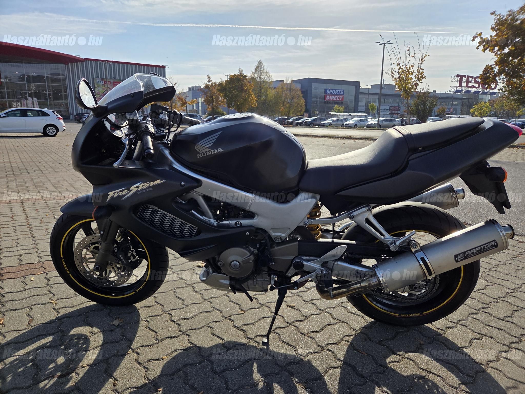 HONDA VTR 1000 F 2005/12 - 1