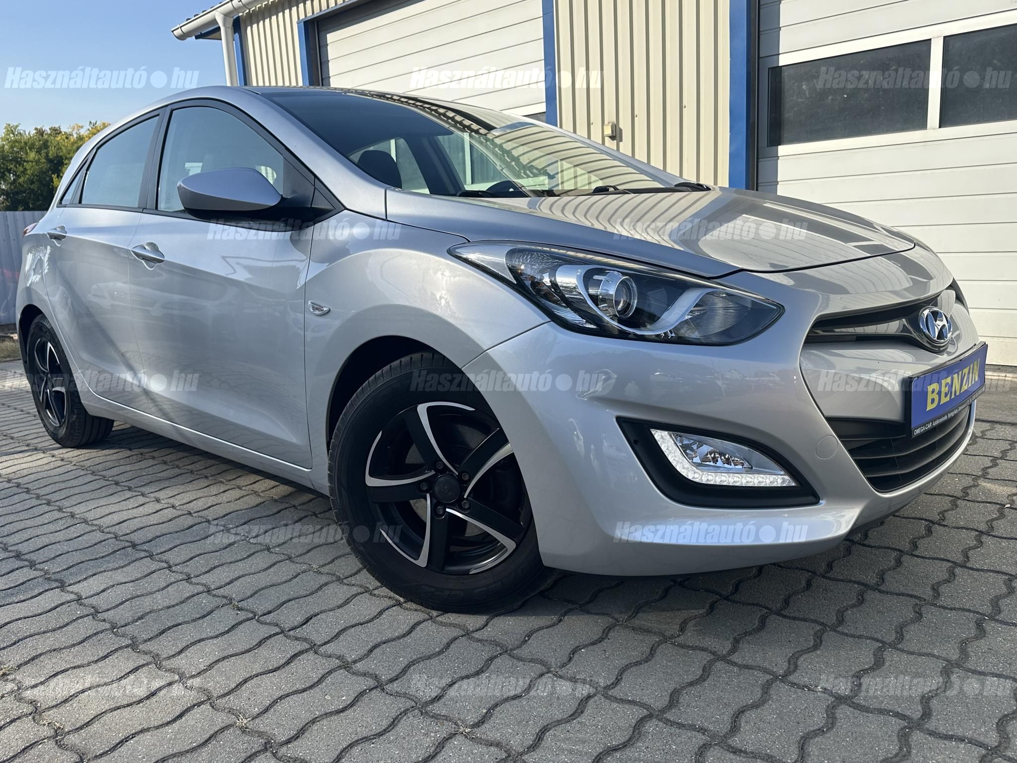 HYUNDAI I30 2013/6 - 1