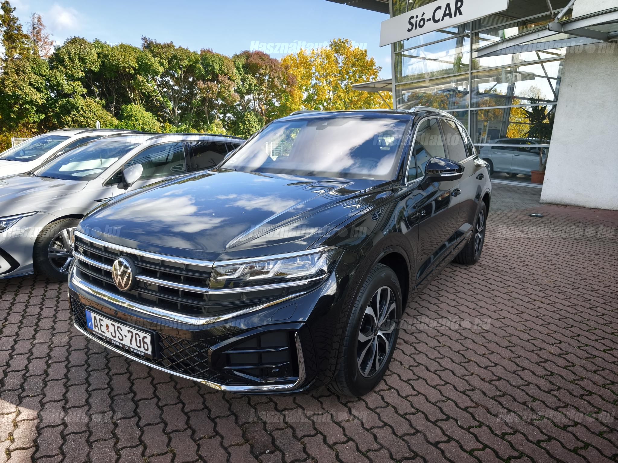 VOLKSWAGEN TOUAREG 2024/1 - 1