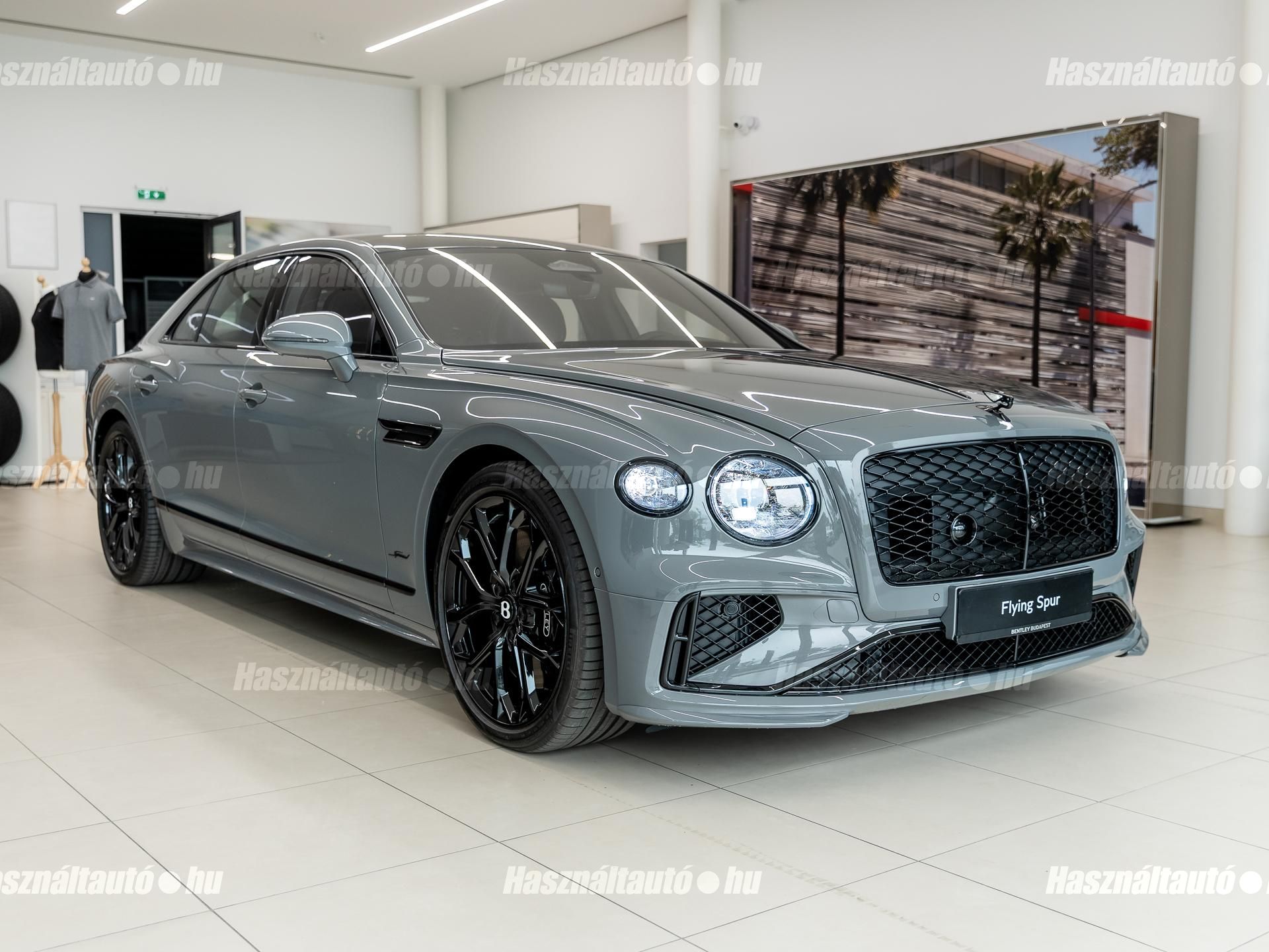 BENTLEY FLYING SPUR 2026/3 - 1