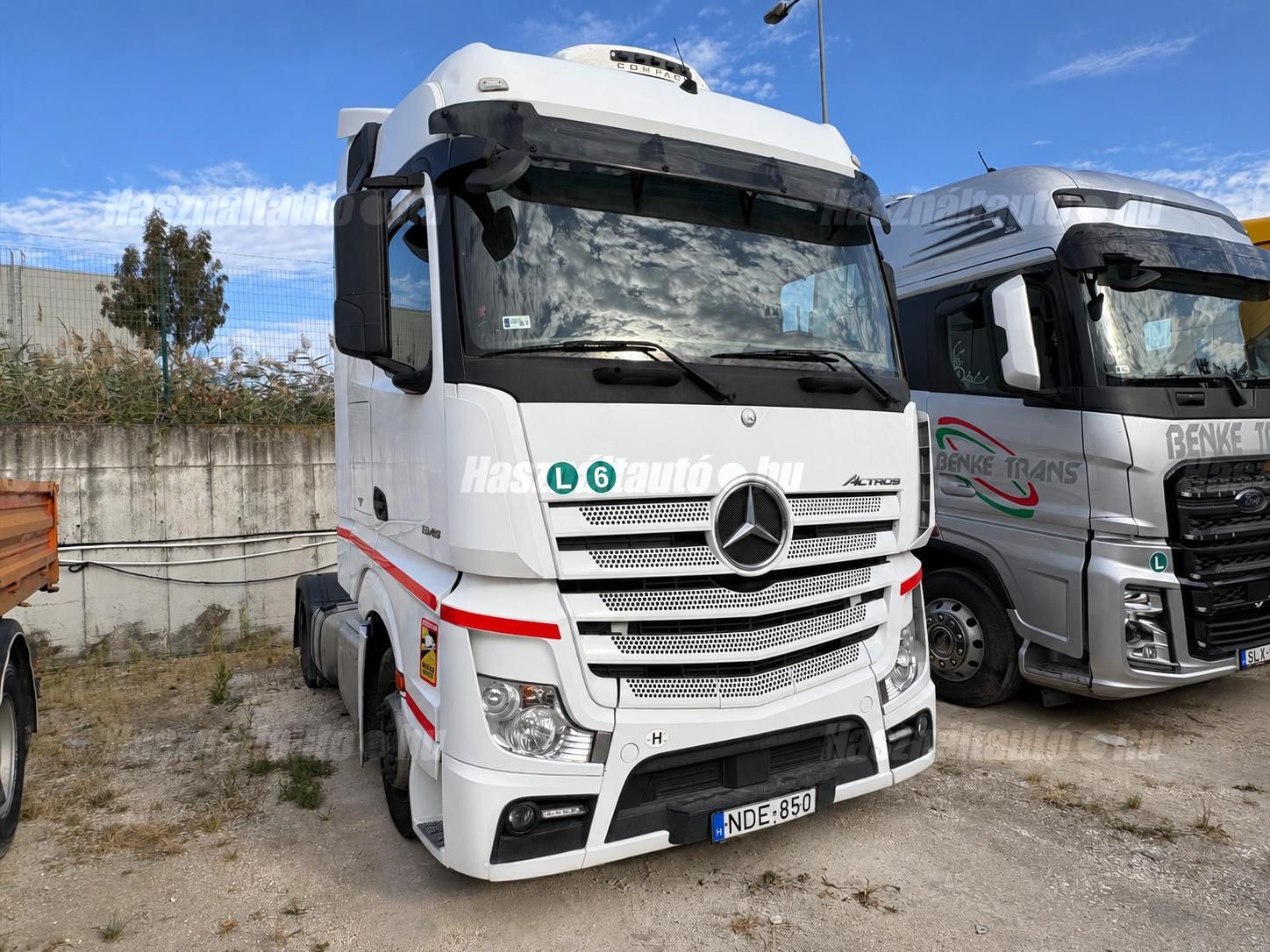 MERCEDES-BENZ 2015/6 - 1
