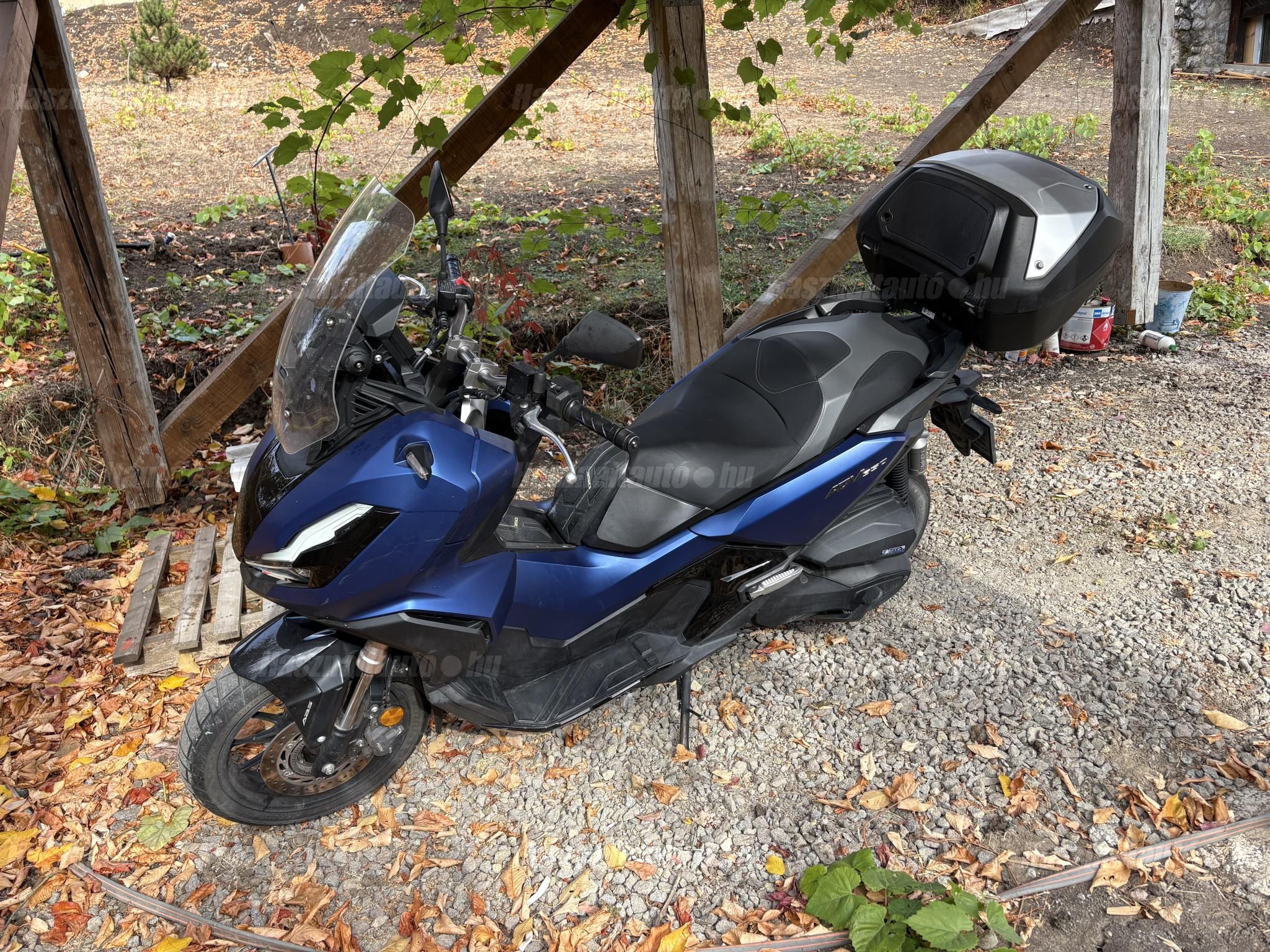HONDA ADV 350 2024/7 - 1