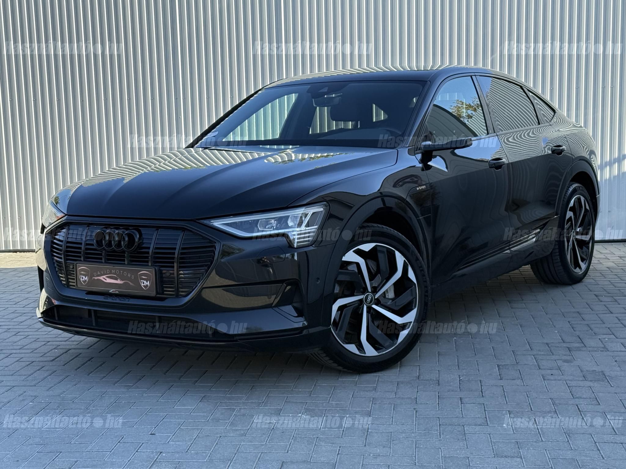 AUDI E-TRON 2021/12 - 1