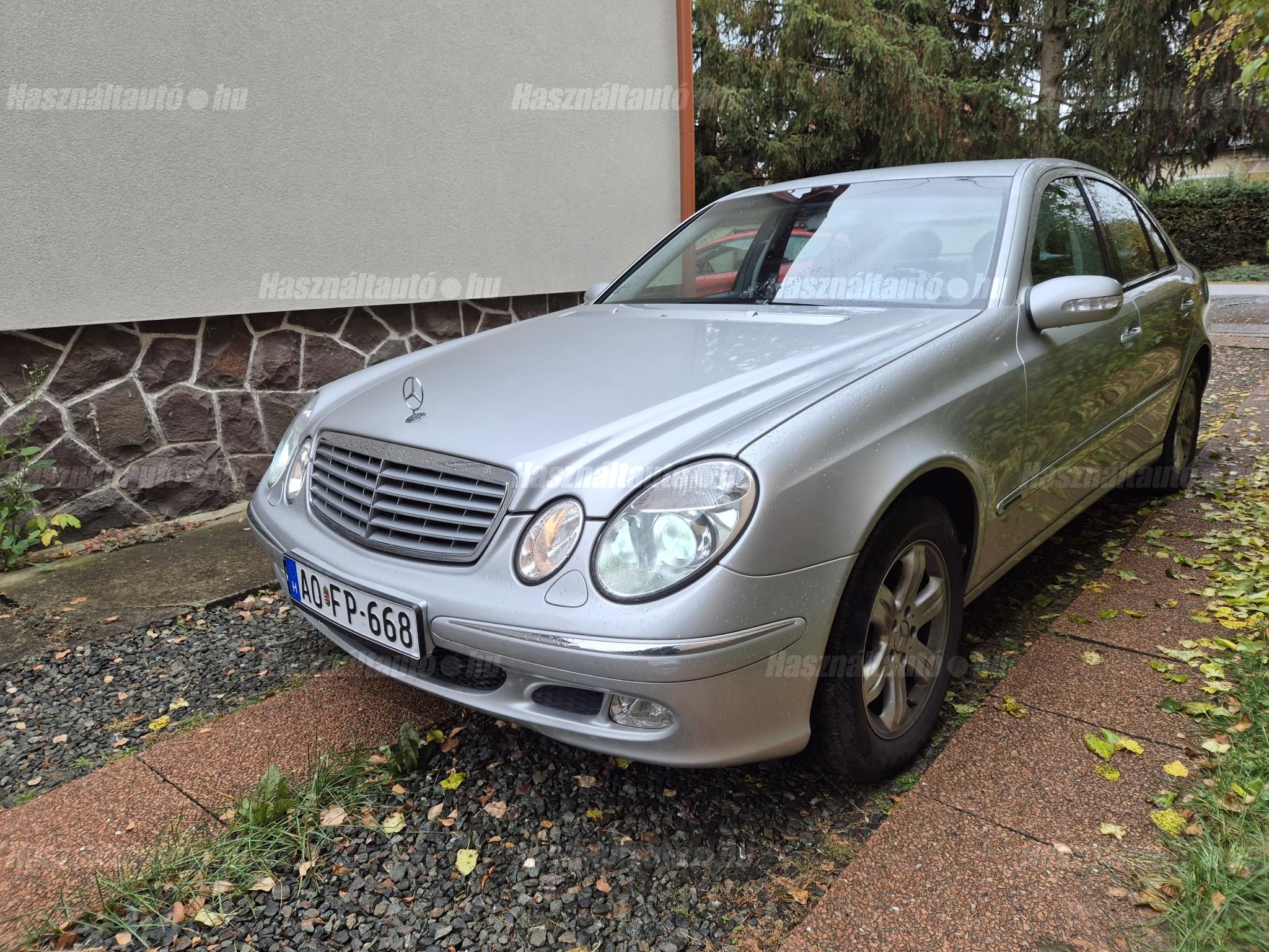 MERCEDES-BENZ E 200 2003/12 - 1