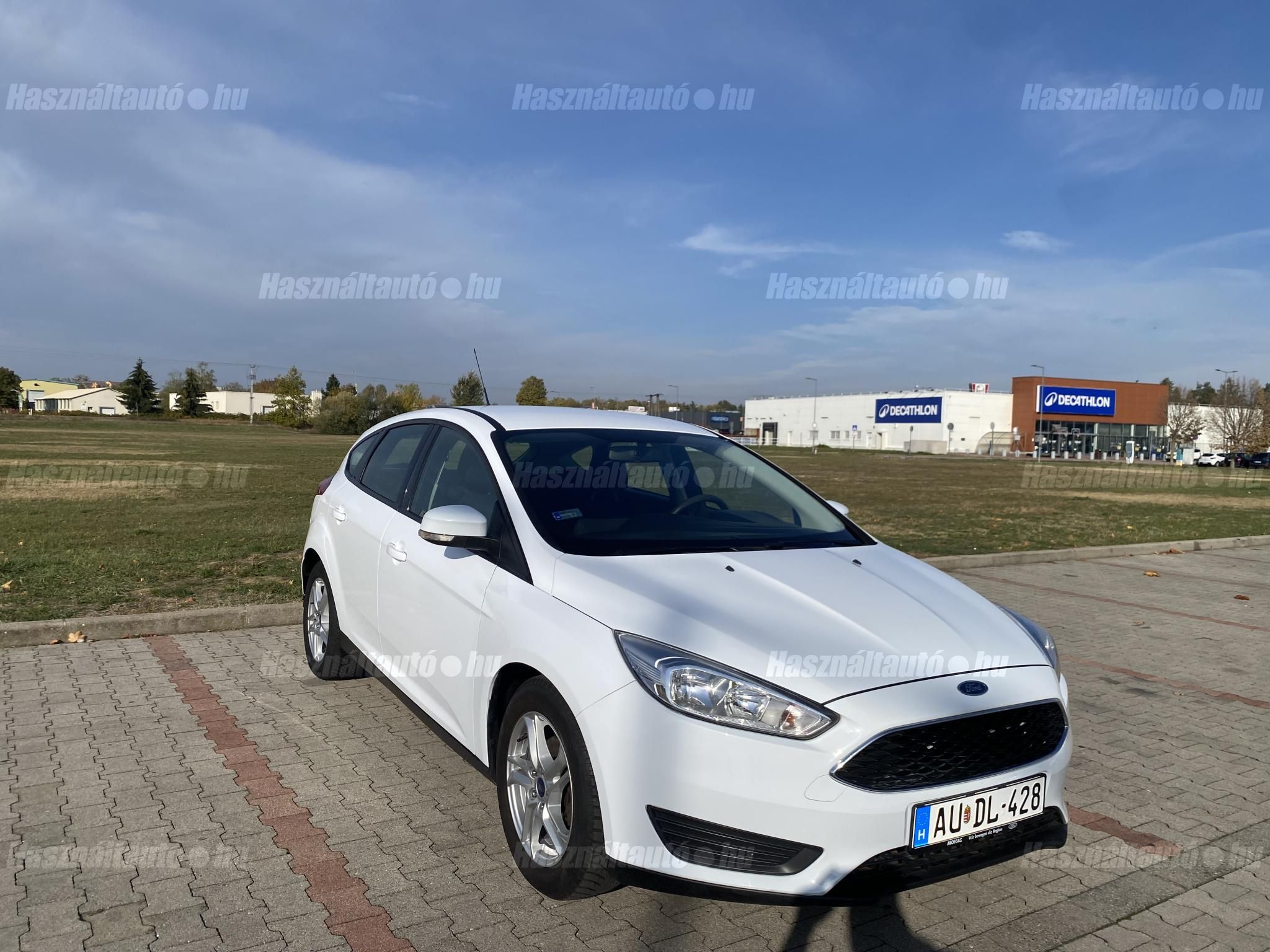FORD FOCUS 2016/10 - 1