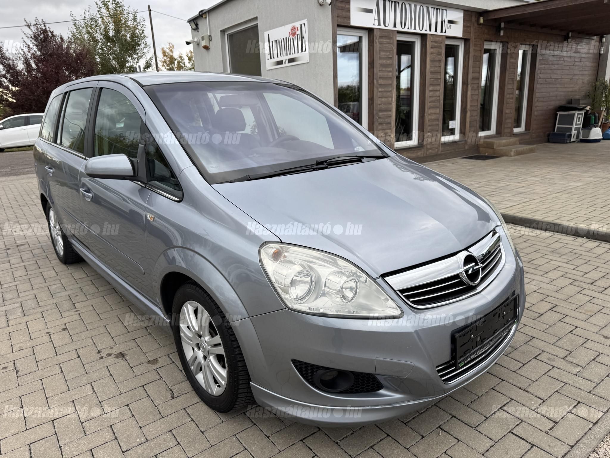 OPEL ZAFIRA B 2009/3 - 1