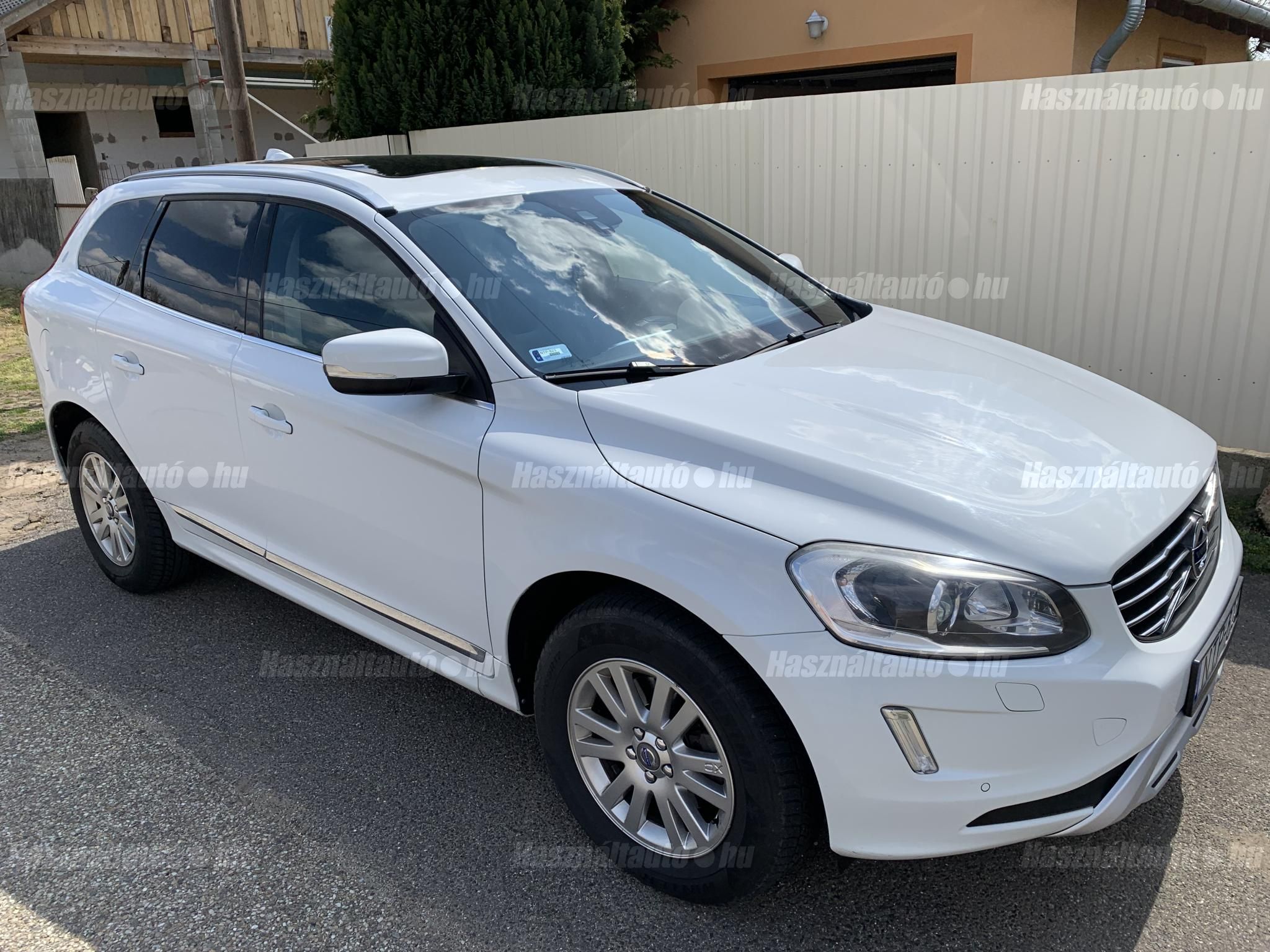 VOLVO XC60 2016/8 - 1