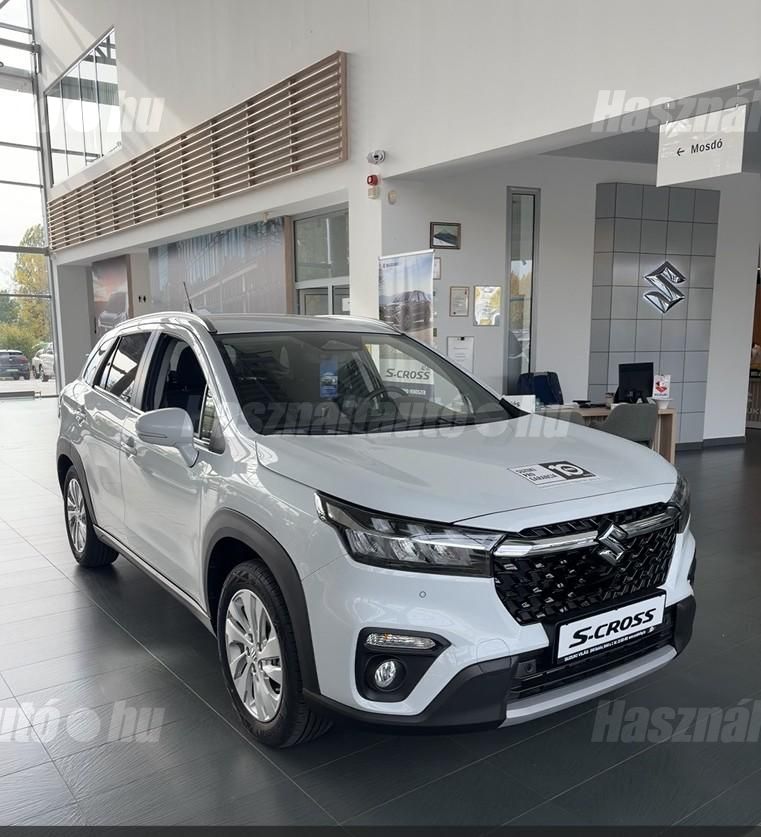 SUZUKI S-CROSS 2026 - 1