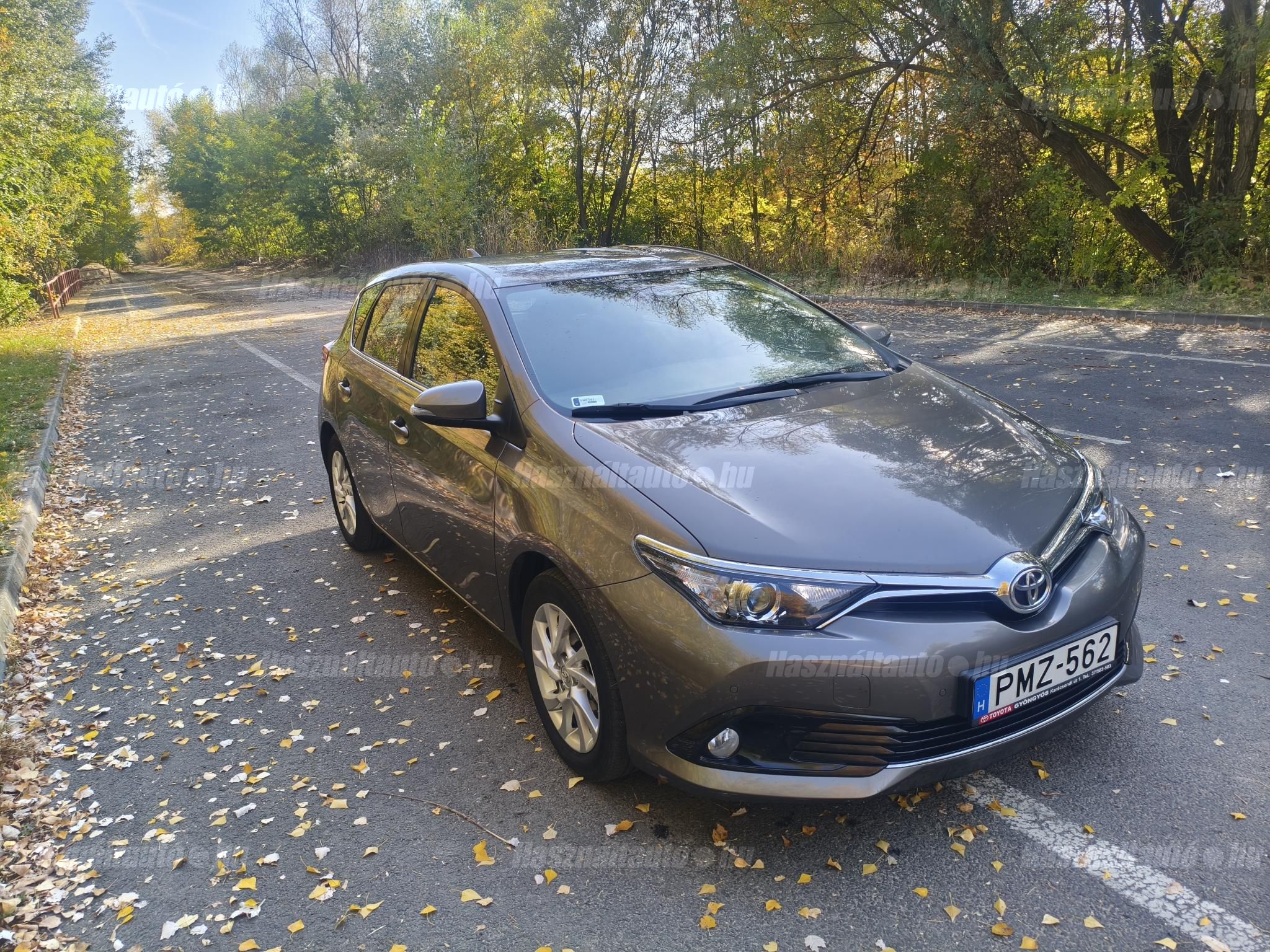 TOYOTA AURIS 2018 - 1