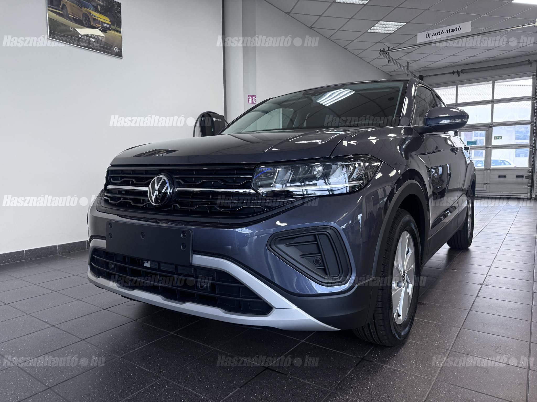 VOLKSWAGEN T-CROSS 2026 - 1