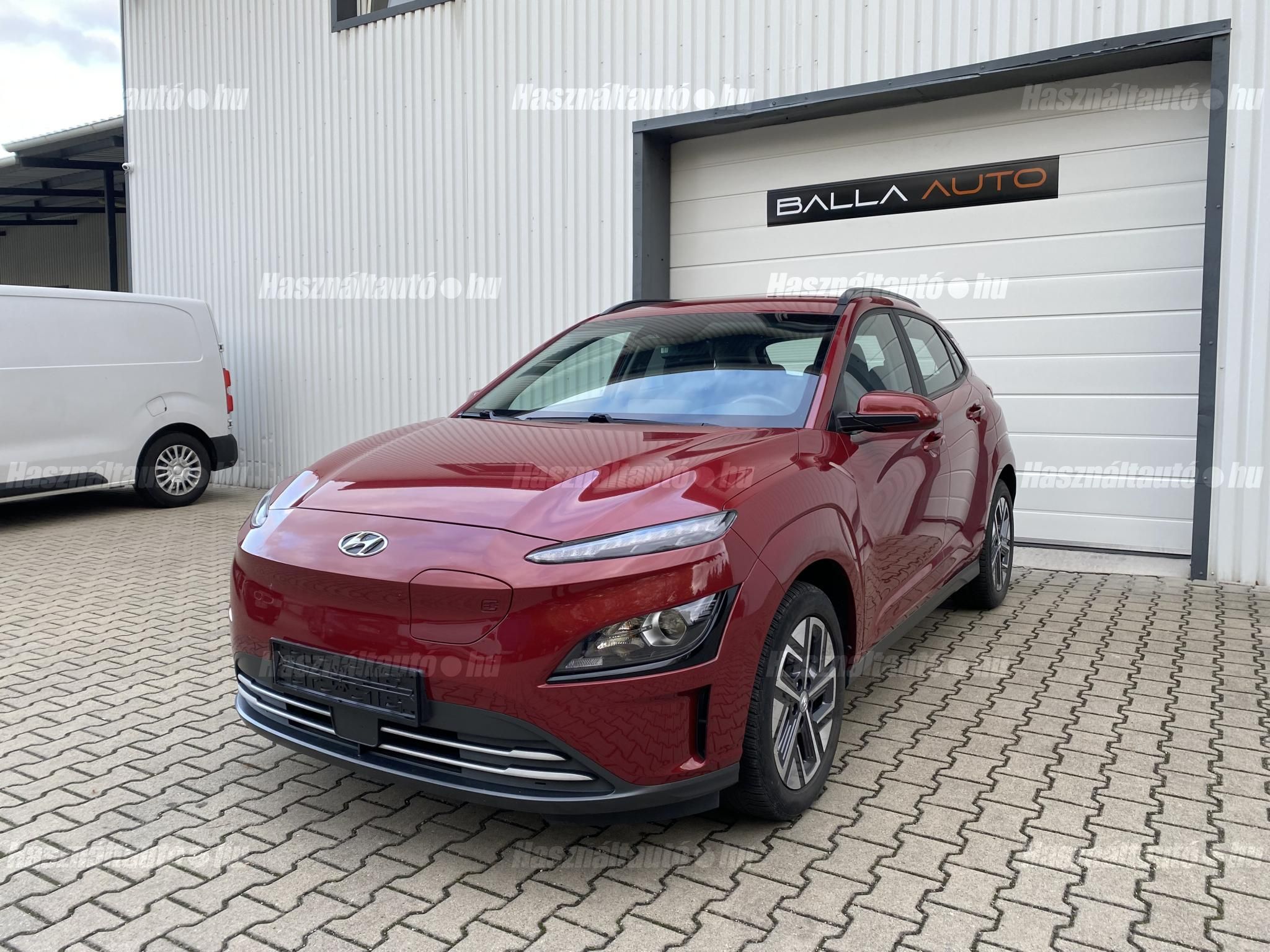 HYUNDAI KONA 2022/8 - 1