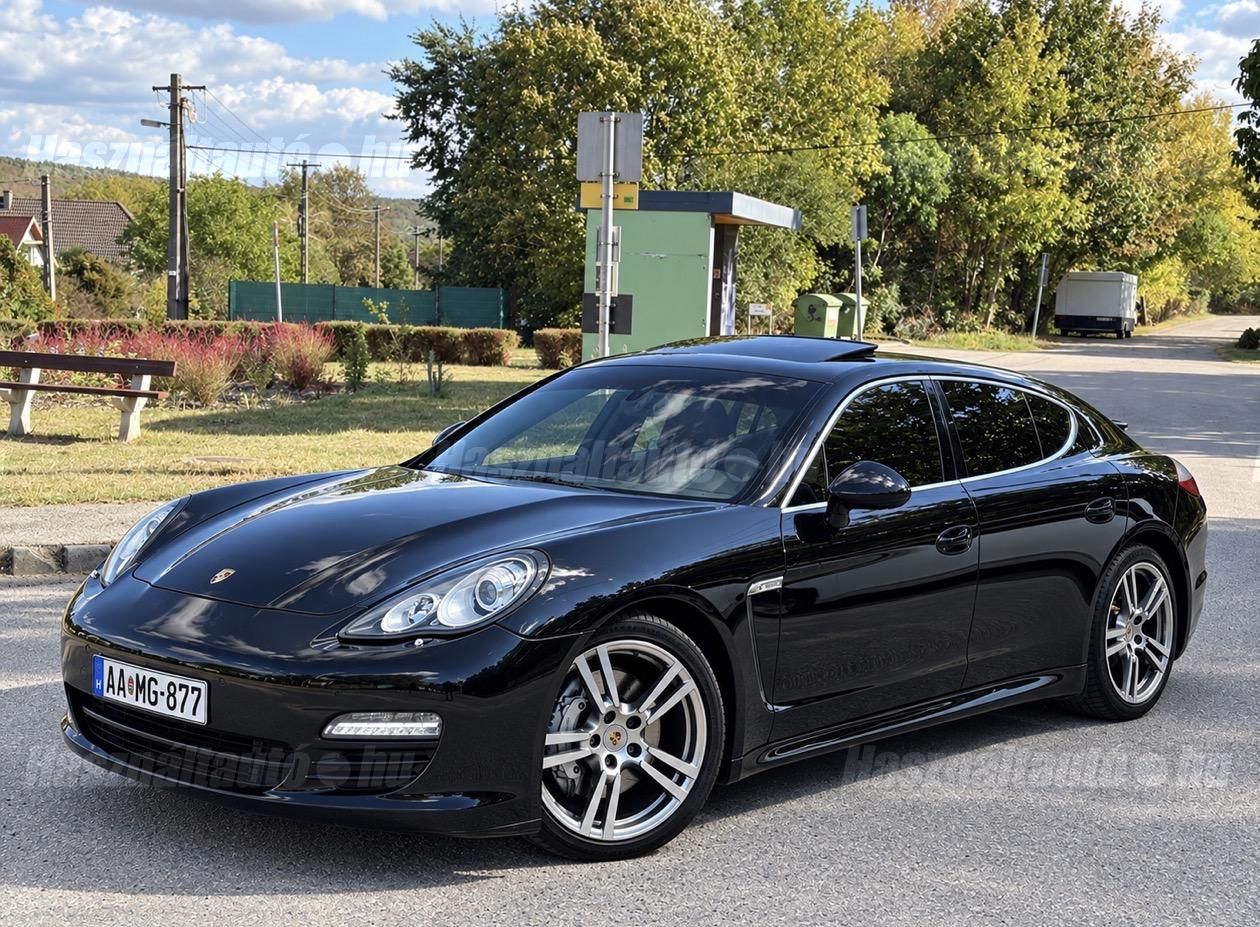 PORSCHE PANAMERA 2010/1 - 1