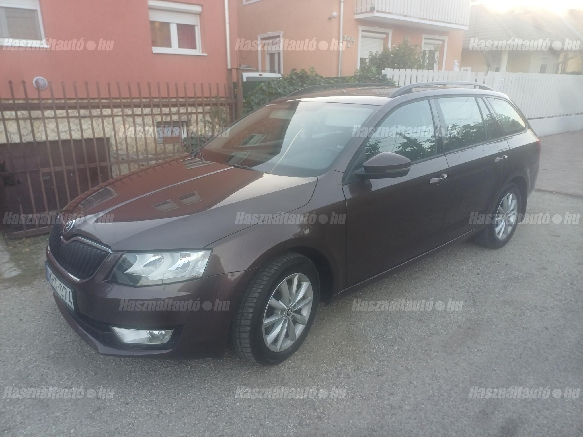 SKODA OCTAVIA 2014/8 - 1