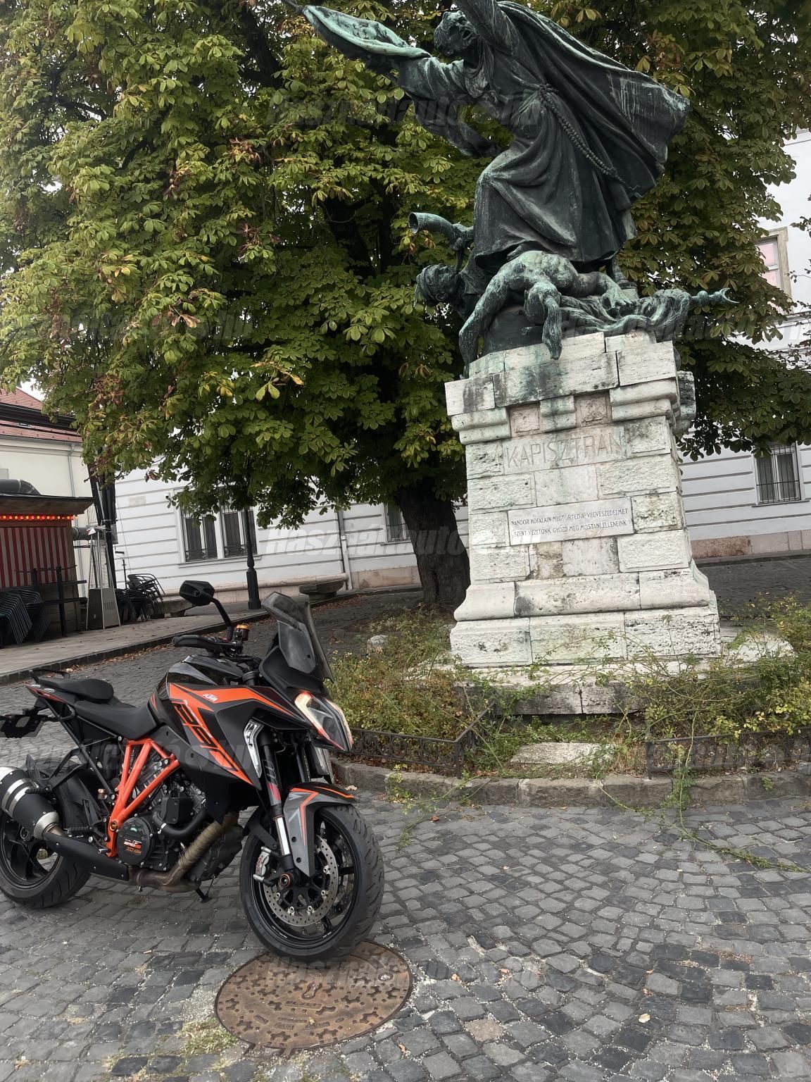 KTM 1290 SUPER DUKE GT 2020/6 - 1