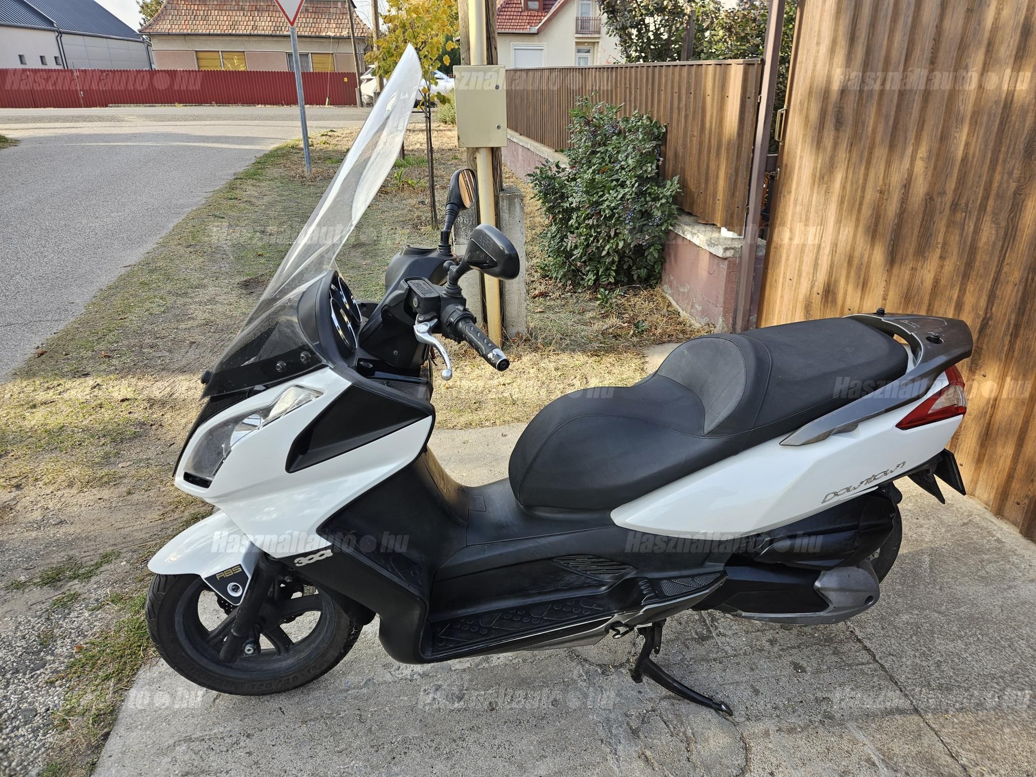 KYMCO DOWNTOWN 300 2012/1 - 1