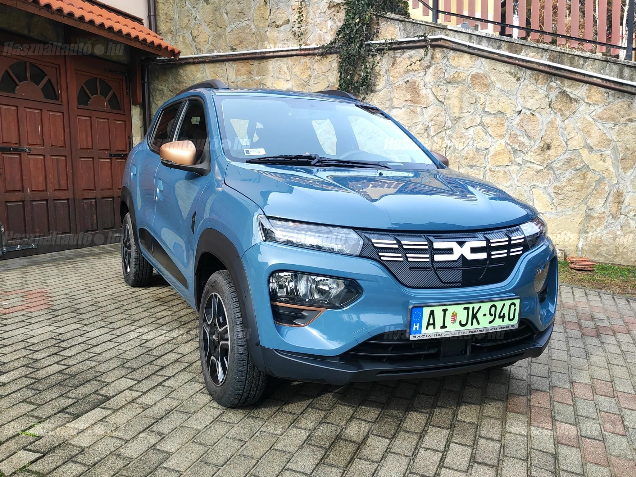 DACIA SPRING 2023 - 1
