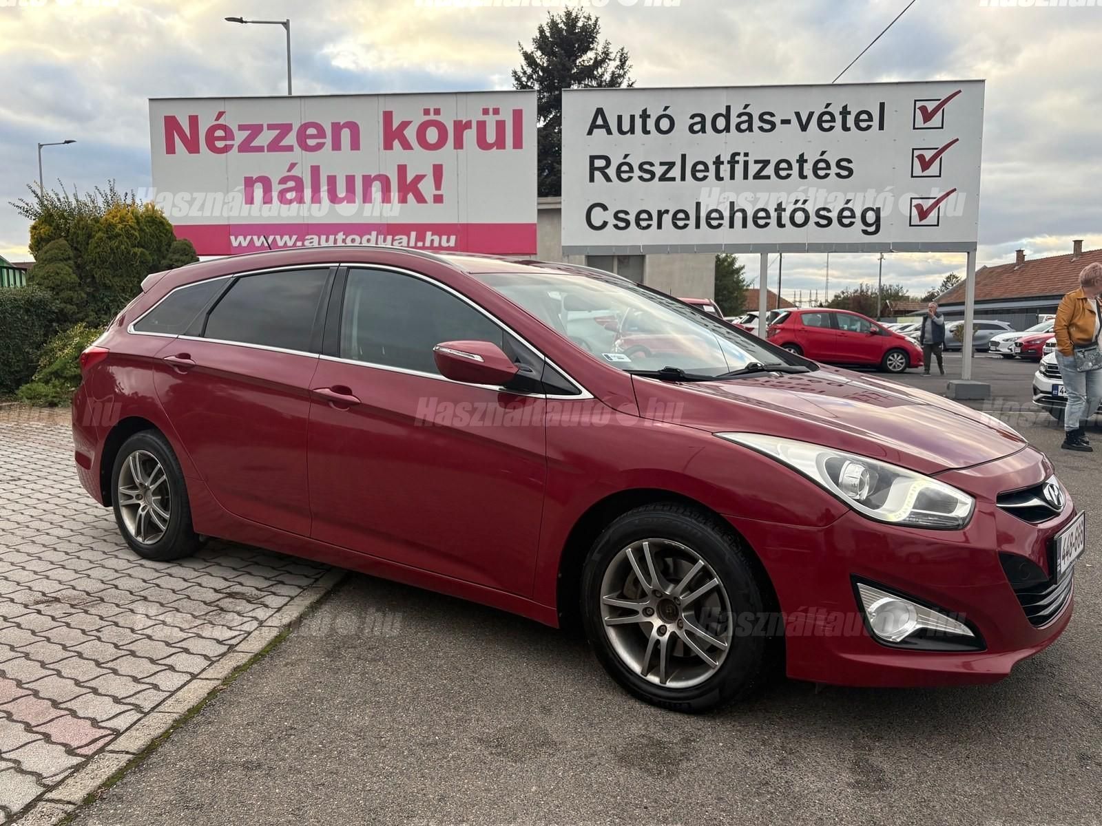 HYUNDAI I40 2012/4 - 1