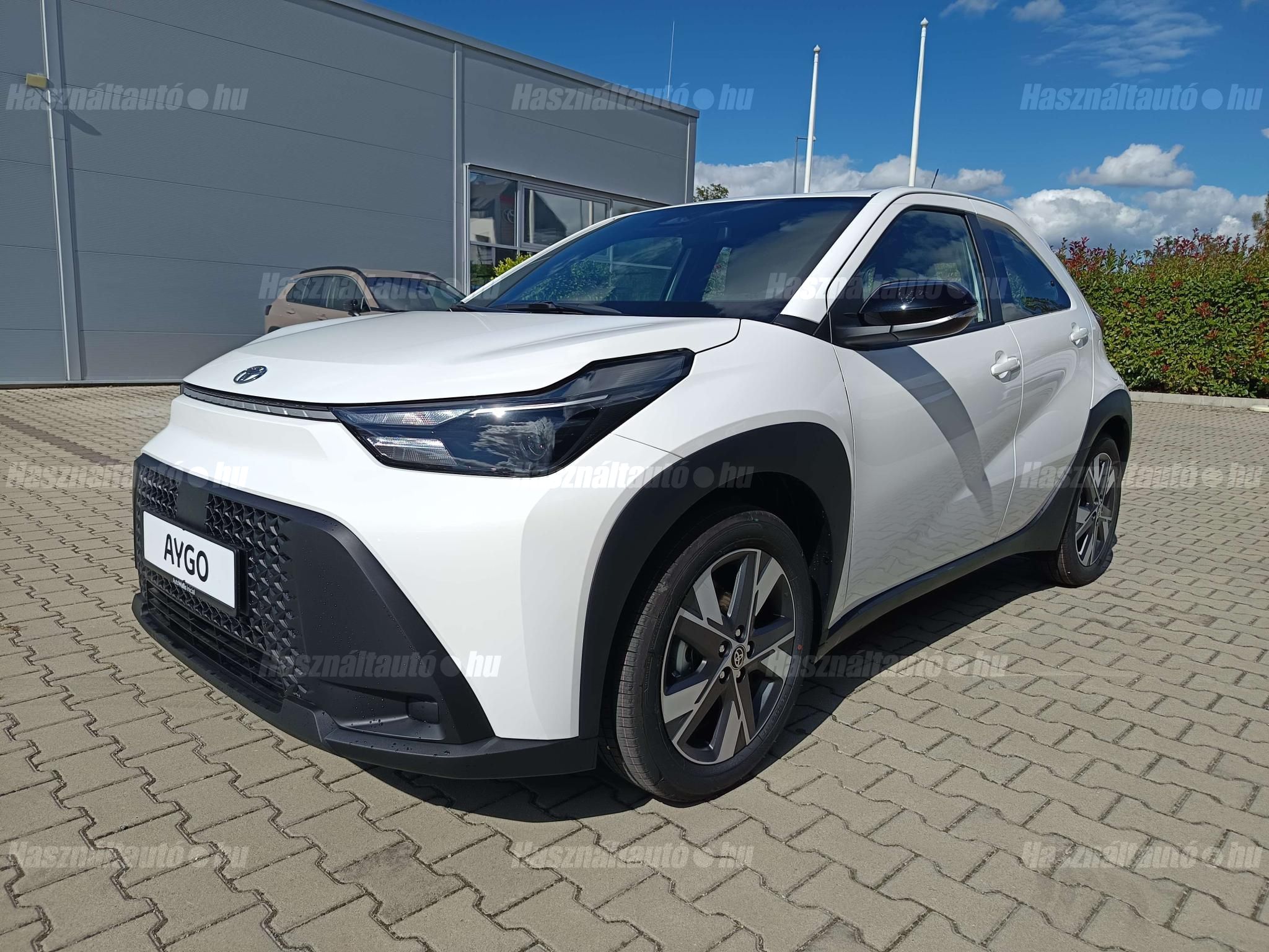 TOYOTA AYGO 2026 - 1