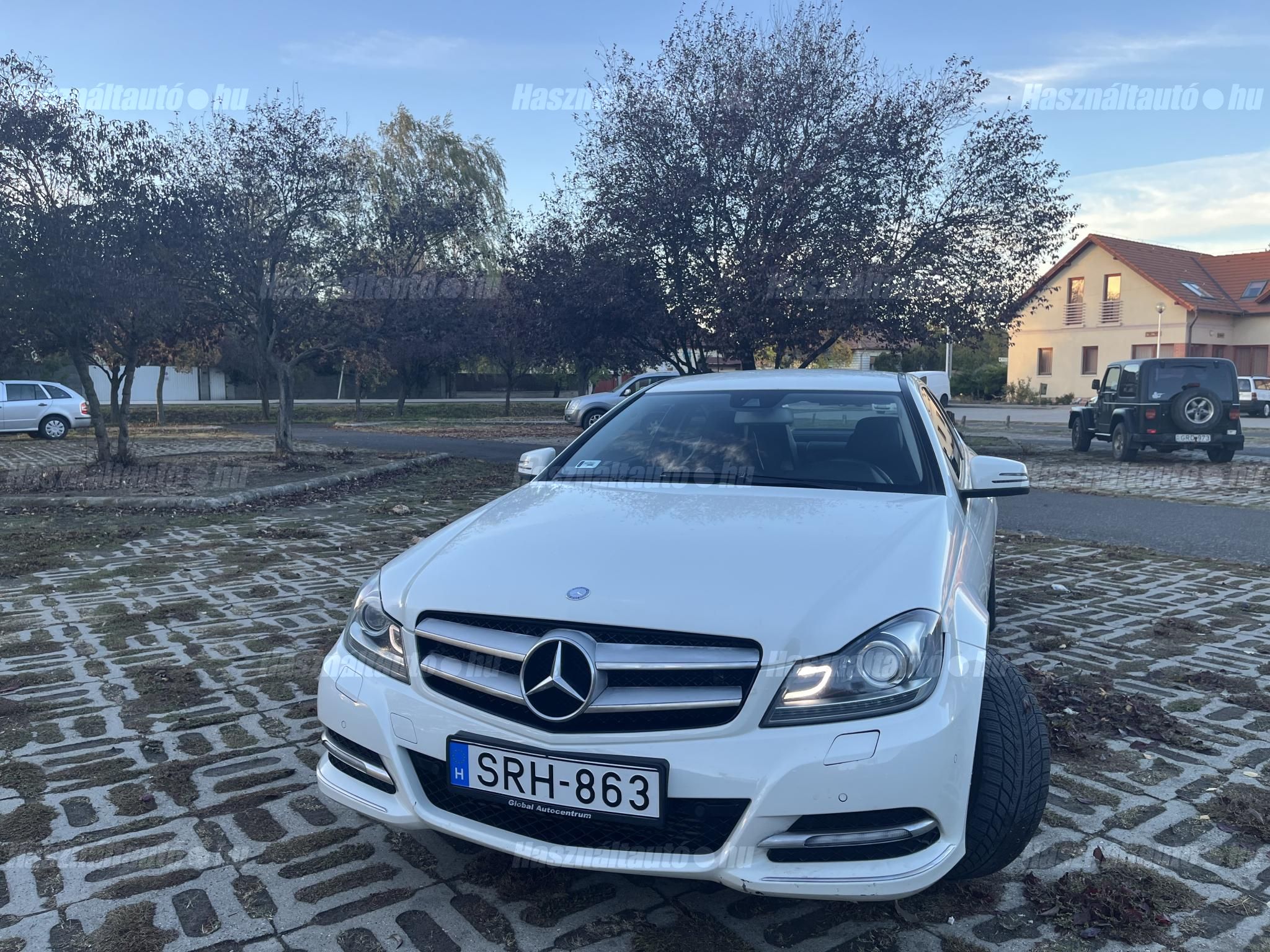 MERCEDES-BENZ C 180 2013/1 - 1