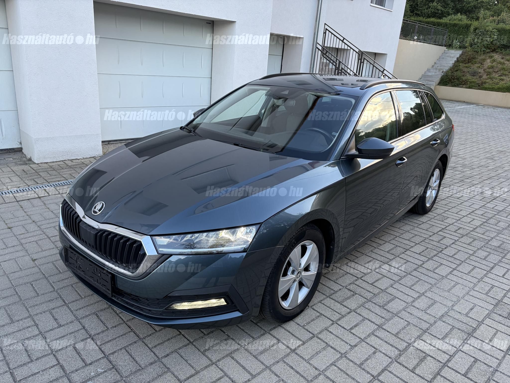 SKODA OCTAVIA 2020/8 - 1